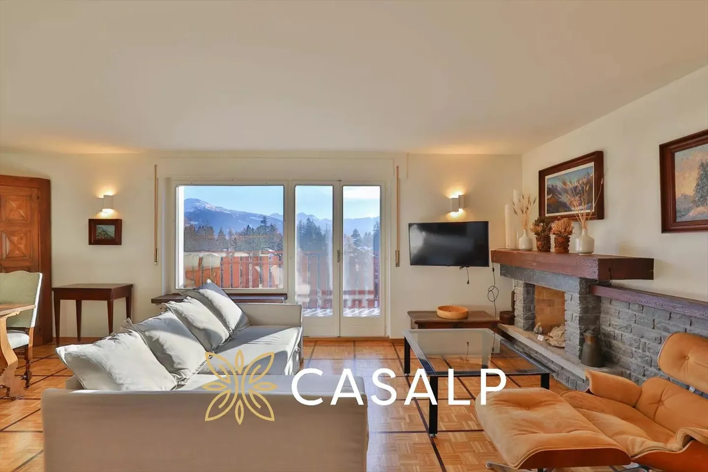 Spacious 5.5-room penthouse in the center of Crans - Photo 4 of 13
