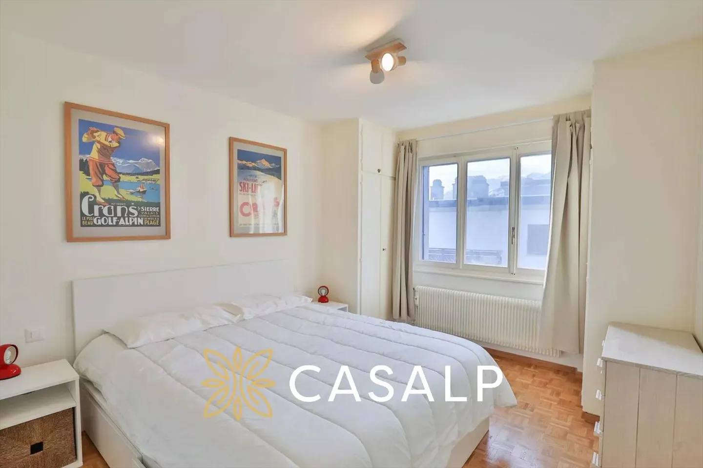 Spacious 5.5-room penthouse in the center of Crans - Photo 6 of 13