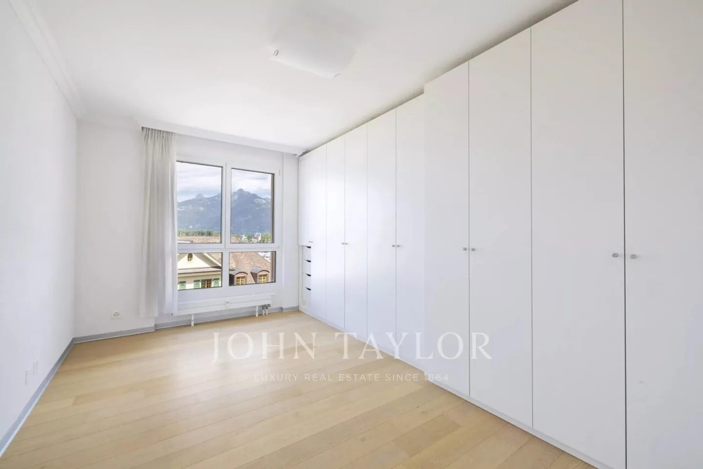 Luxuswohnung mit Seeblick - Foto 8 von 9