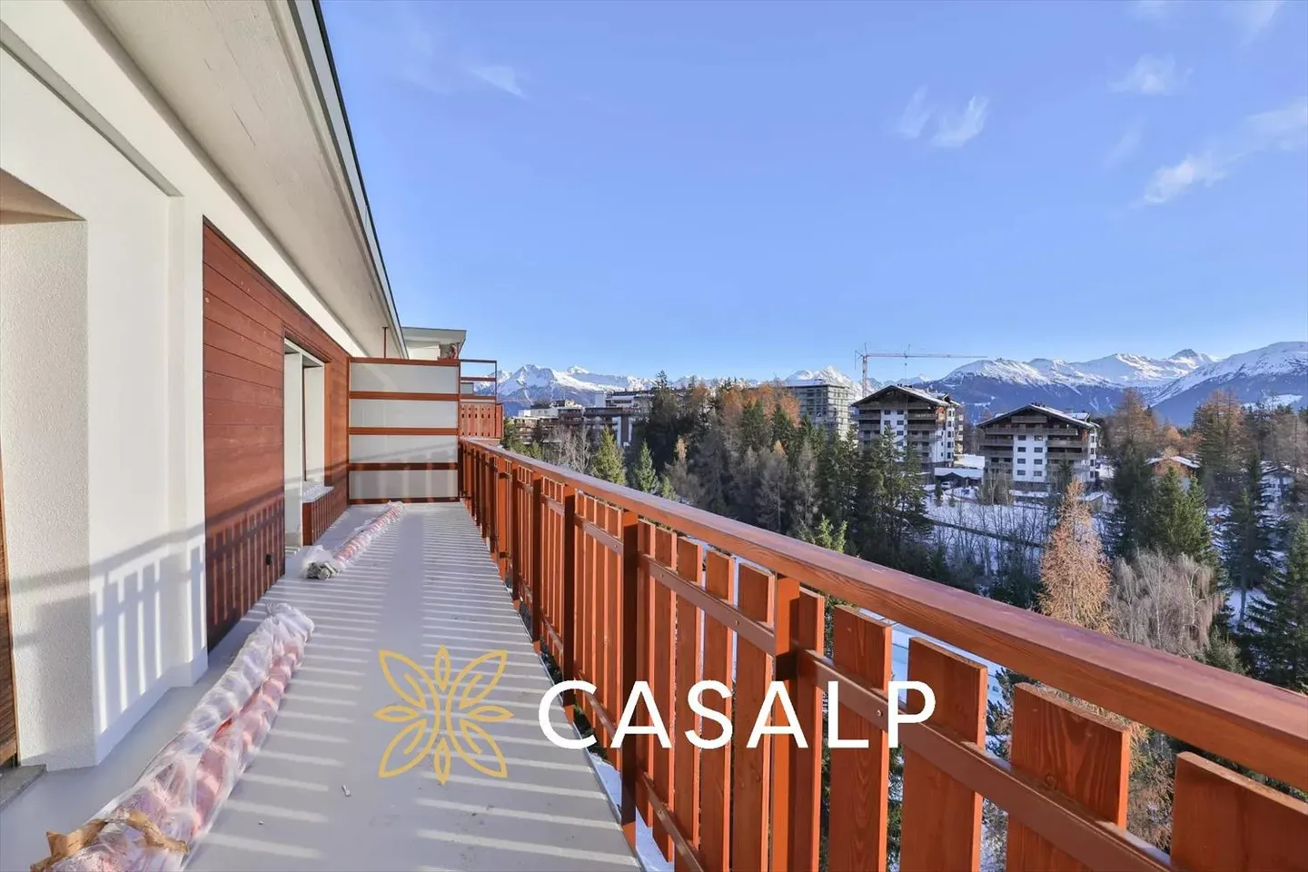 Spacious 5.5-room penthouse in the center of Crans - Photo 11 of 13