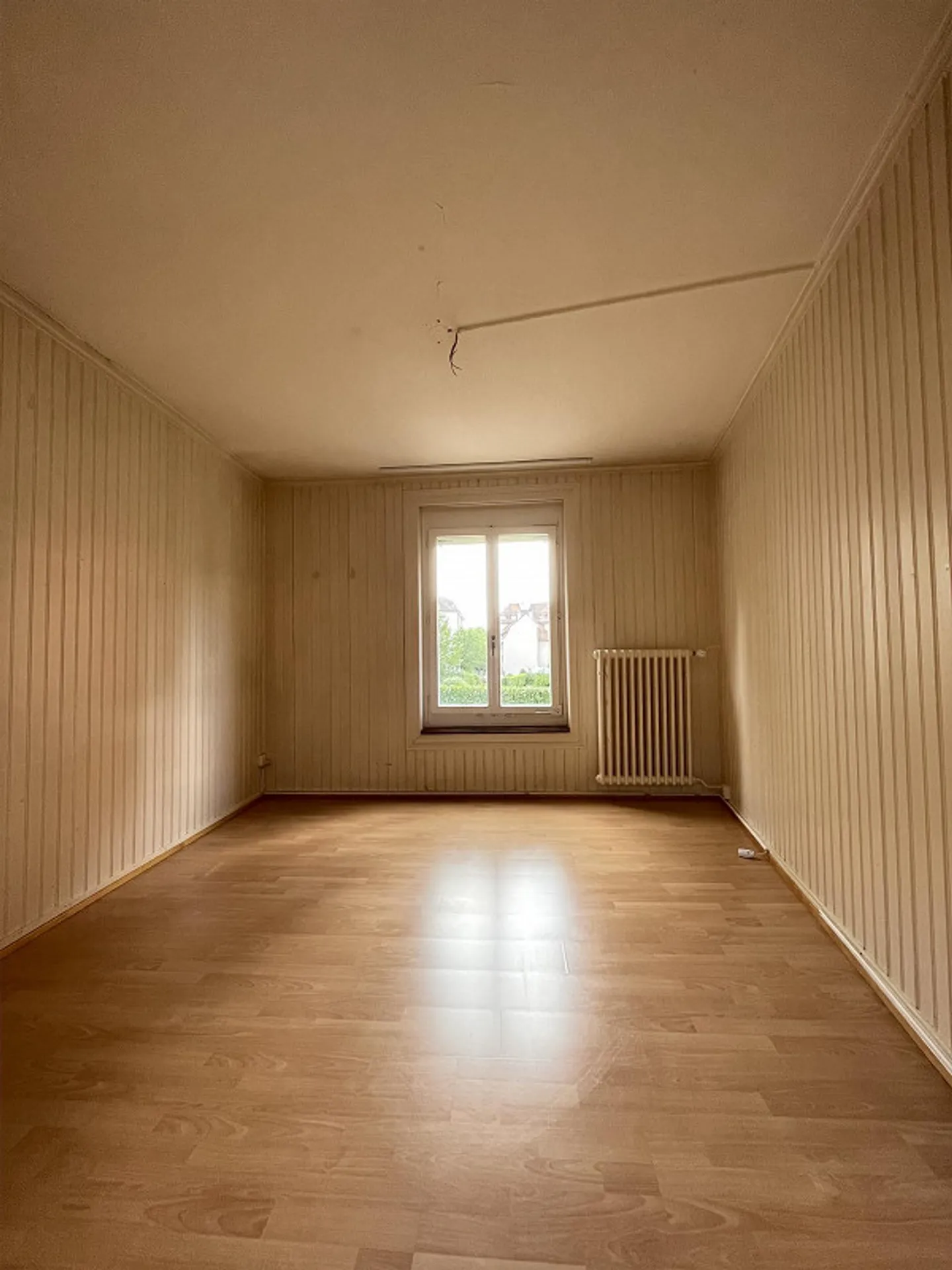 2-room old building apartment with terrace near hospital and city center! - Photo 5 of 6