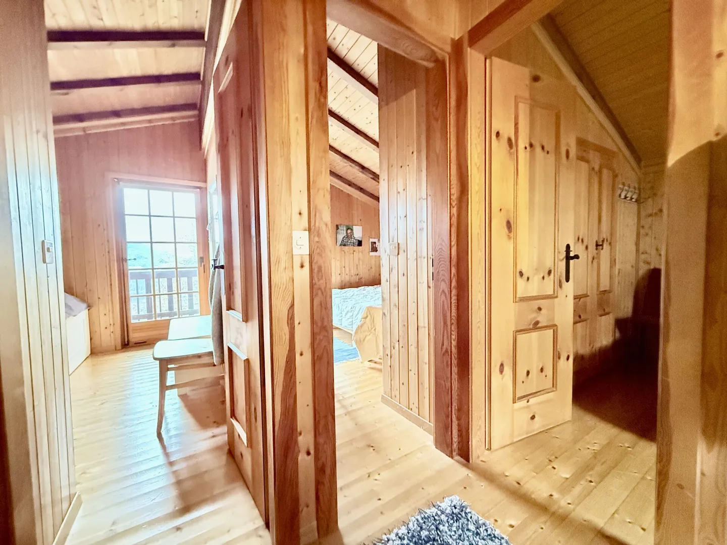 Chalet avec cachet à vendre - Photo 7 sur 11