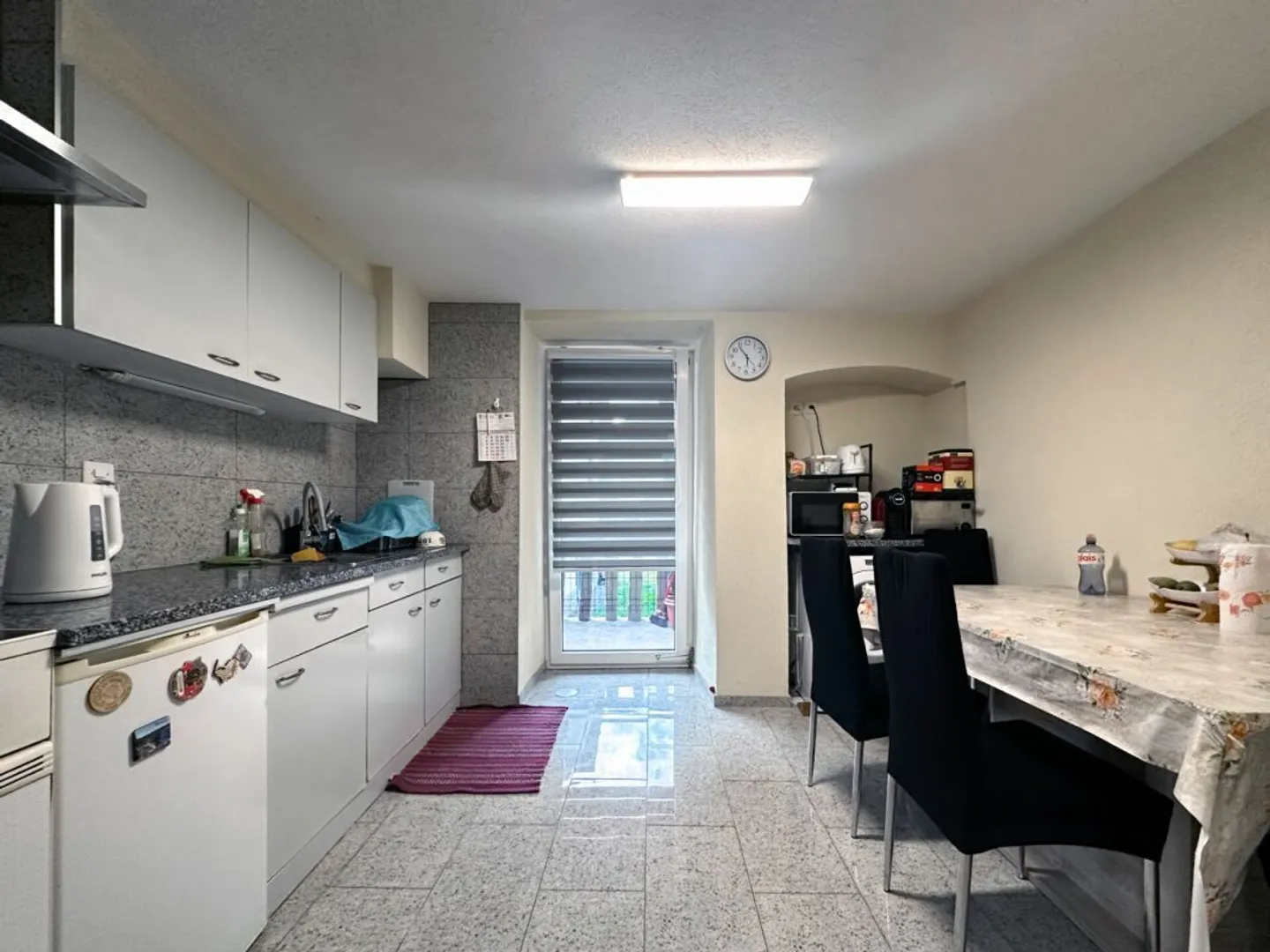 Gebäude mit 4 Wohnungen - Foto 8 von 24