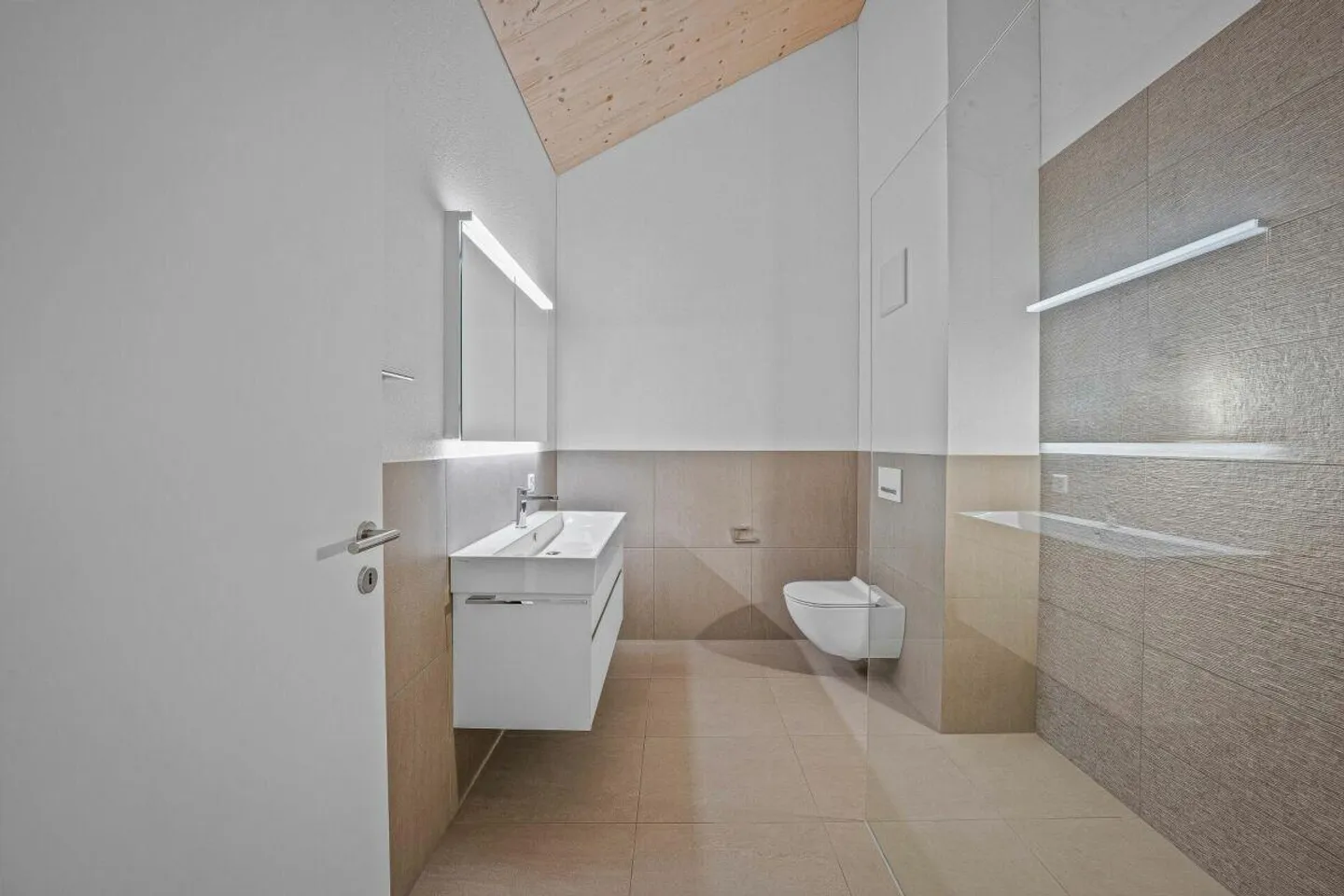 5.5-Zimmer-Dachwohnung - Foto 7 von 15