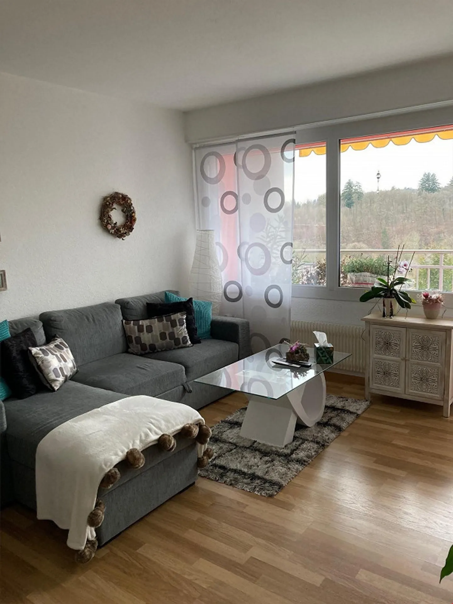 Incantevole appartamento con 2 camere e balcone a Zollikofen - Foto 3 di 12