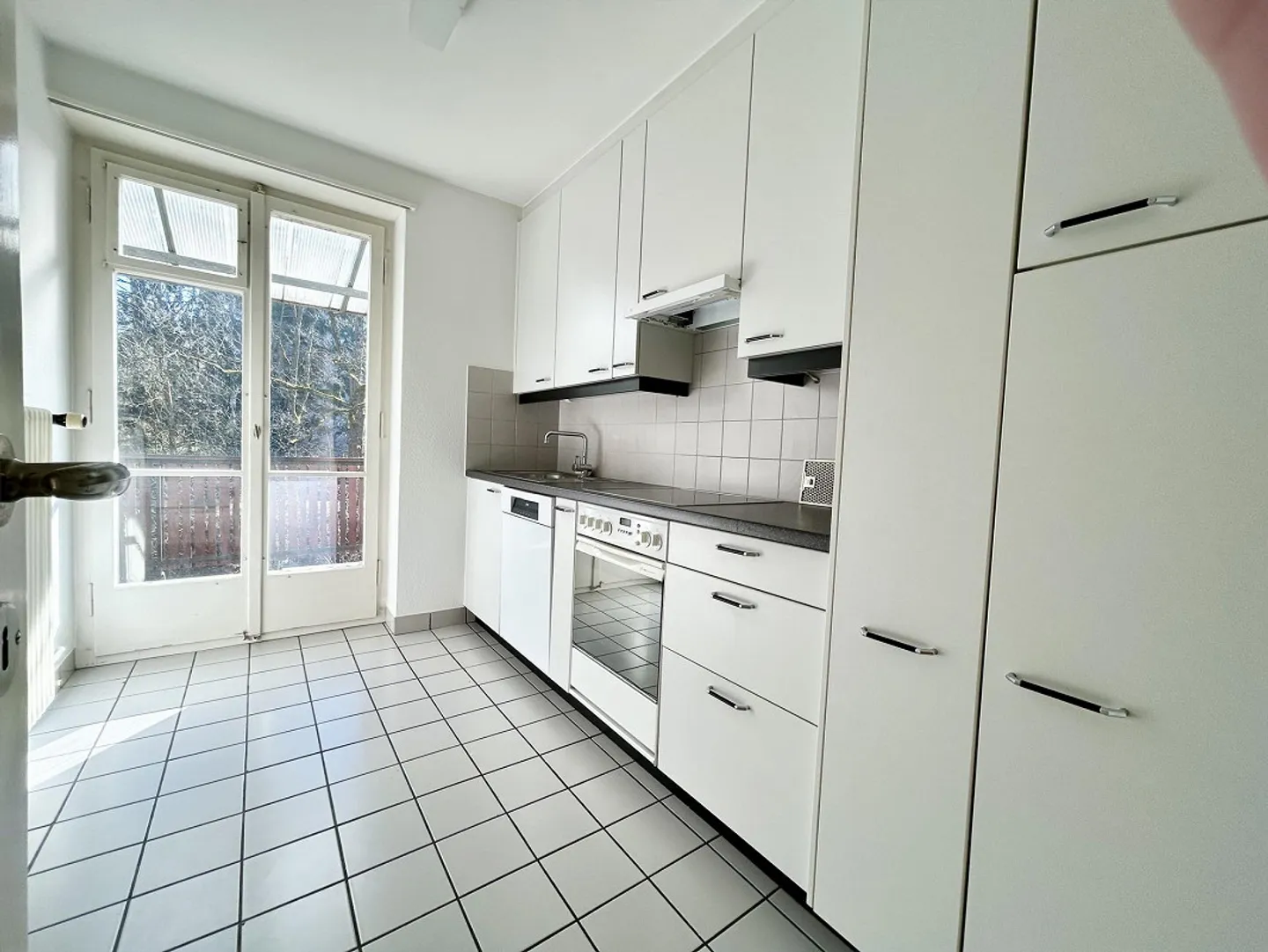 Quiet Living at Dorenbächli - Close to Public Transport and Shopping - Photo 5 of 12