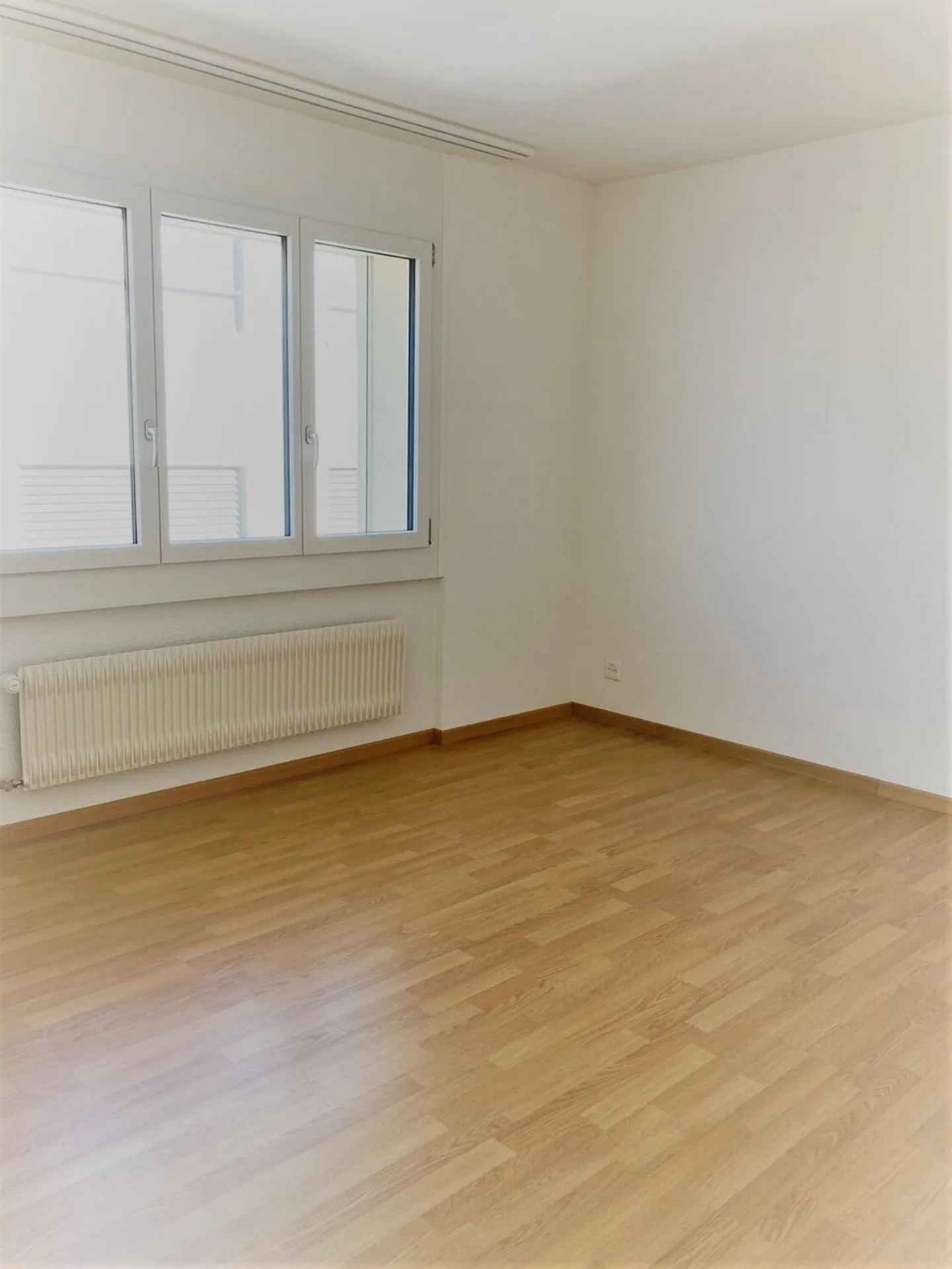 3.5 Room Apartment in Heimberg - Photo 4 of 6