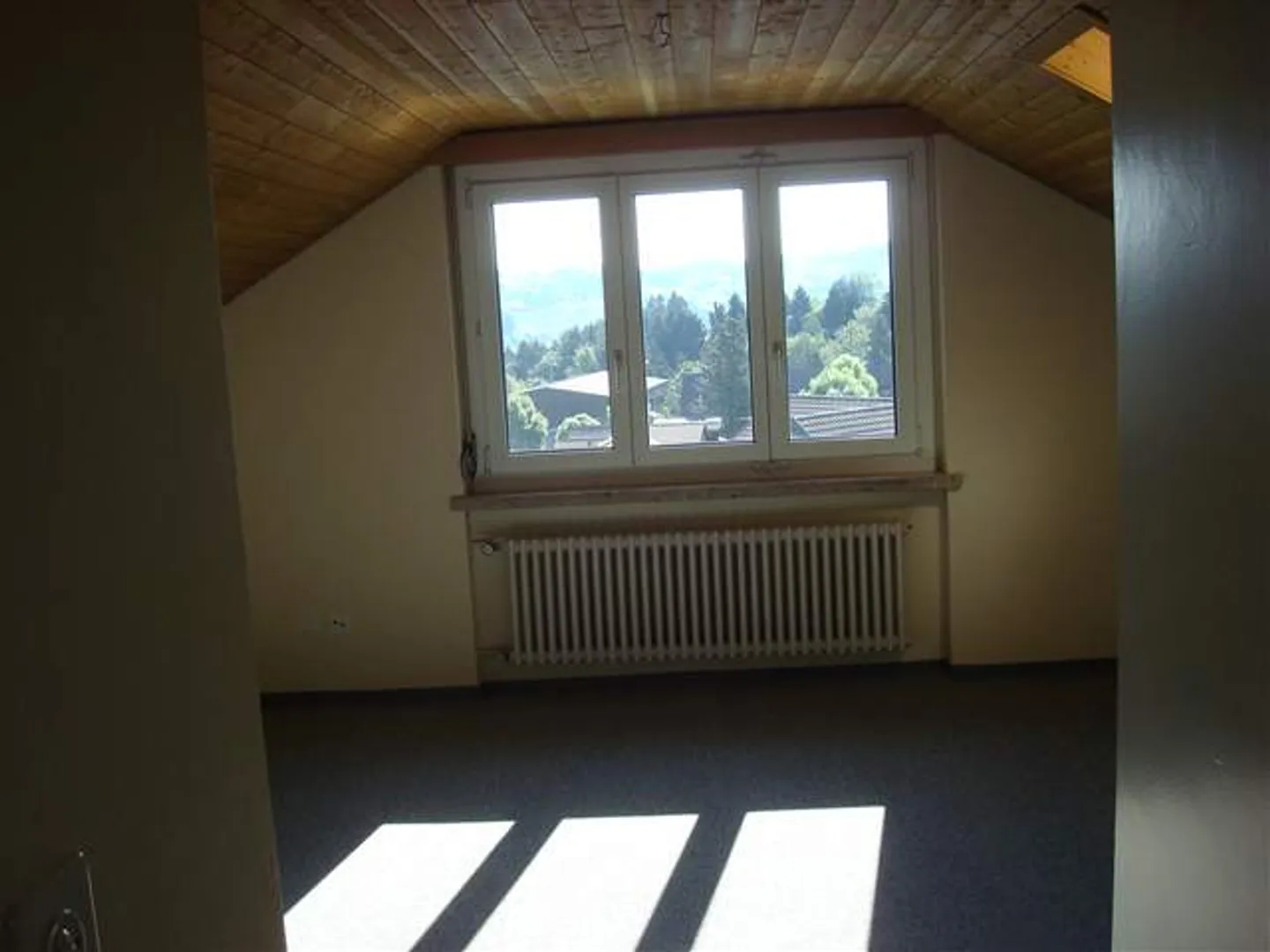 Appartamento mansardato 1 1/2 stanze Est - Foto 1 di 6