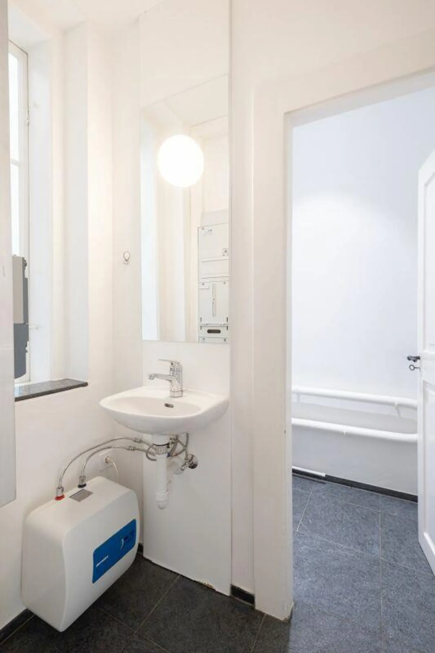 Historisches Mischgebäude in Bern - Foto 3 von 5