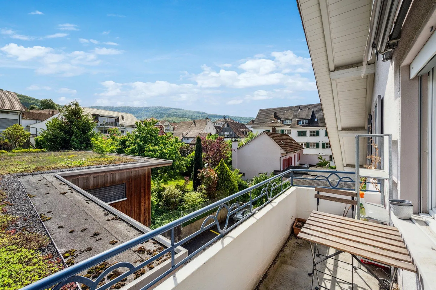 Propriété attrayante avec trois unités résidentielles et jardin bien entretenu - Photo 10 sur 13