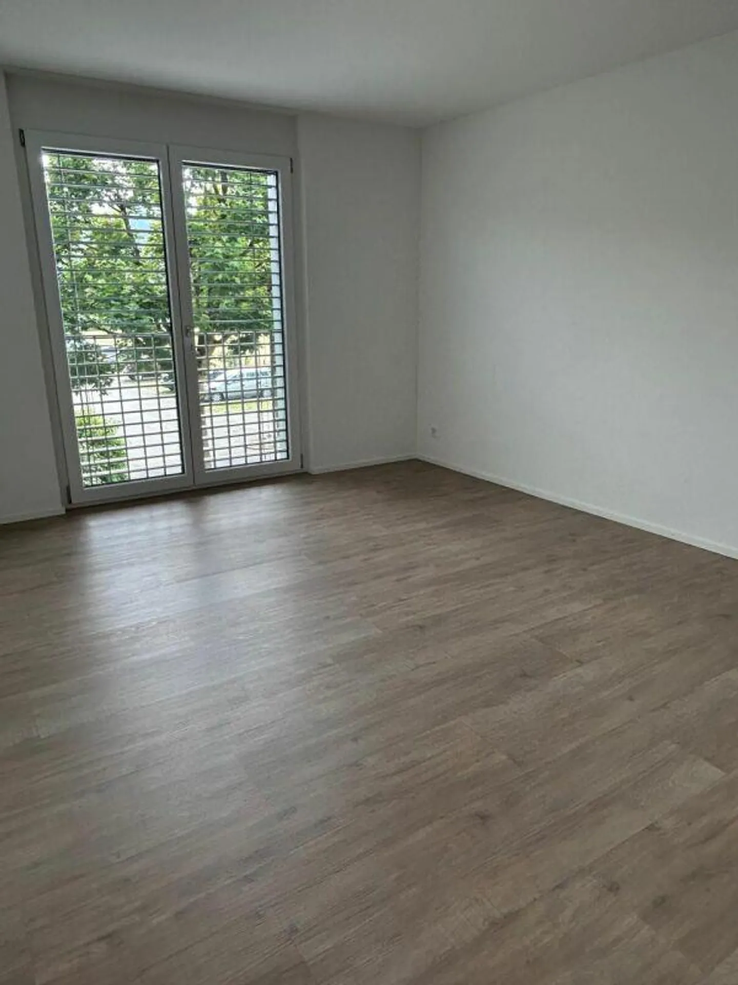 Modernes 3.5-Zimmer-Apartment - Foto 6 von 12