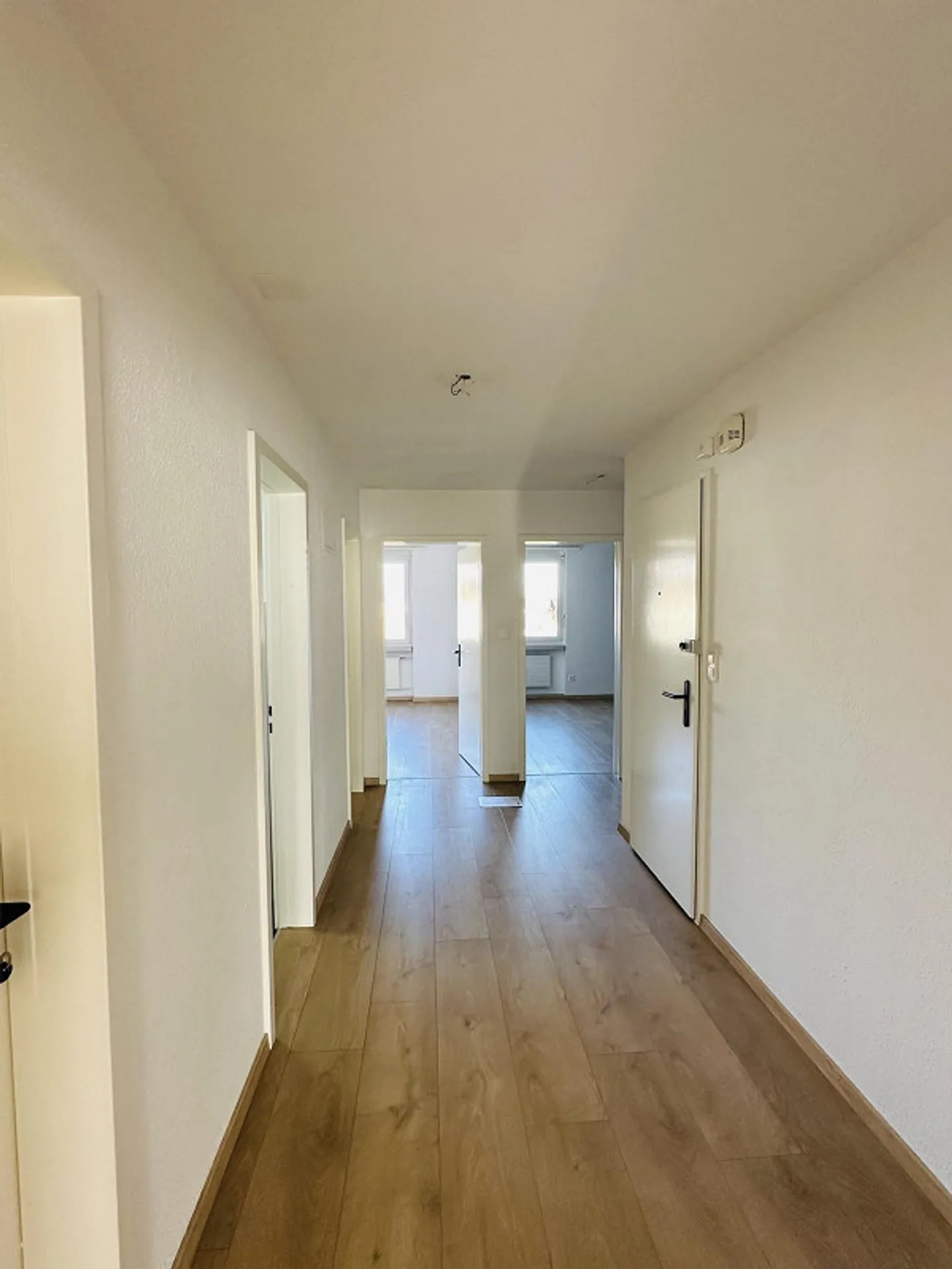 Helle 3,5-Zimmer-Wohnung - Foto 4 von 10