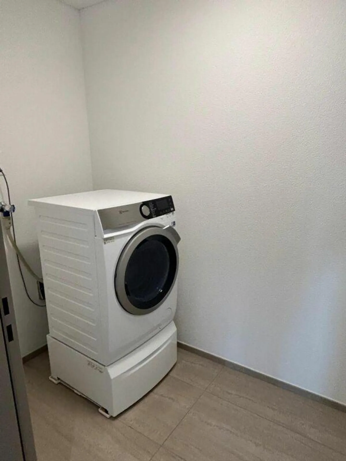 Modernes 3.5-Zimmer-Apartment - Foto 10 von 12