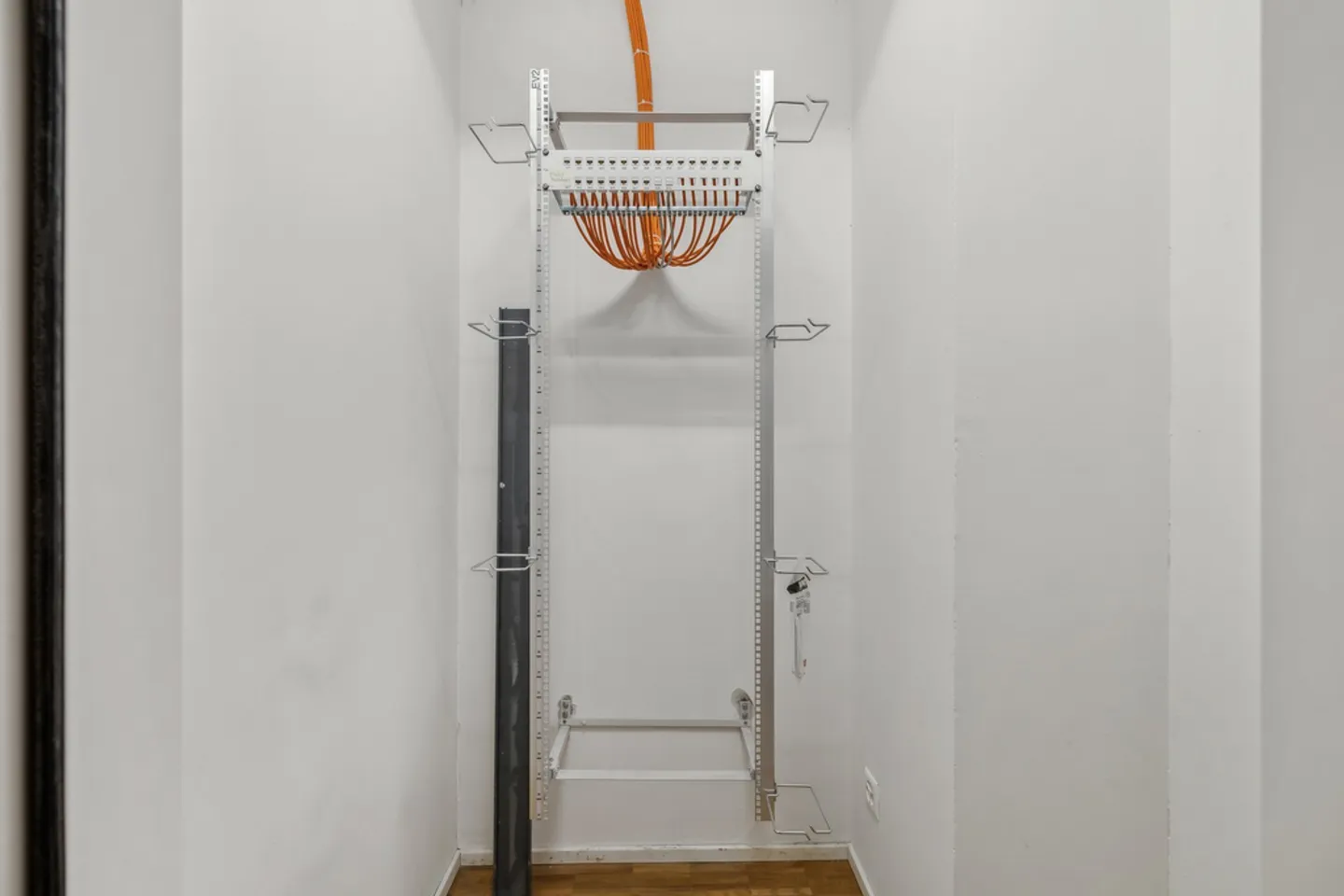 Attractive office space in the popular Iselin district - Photo 5 of 5