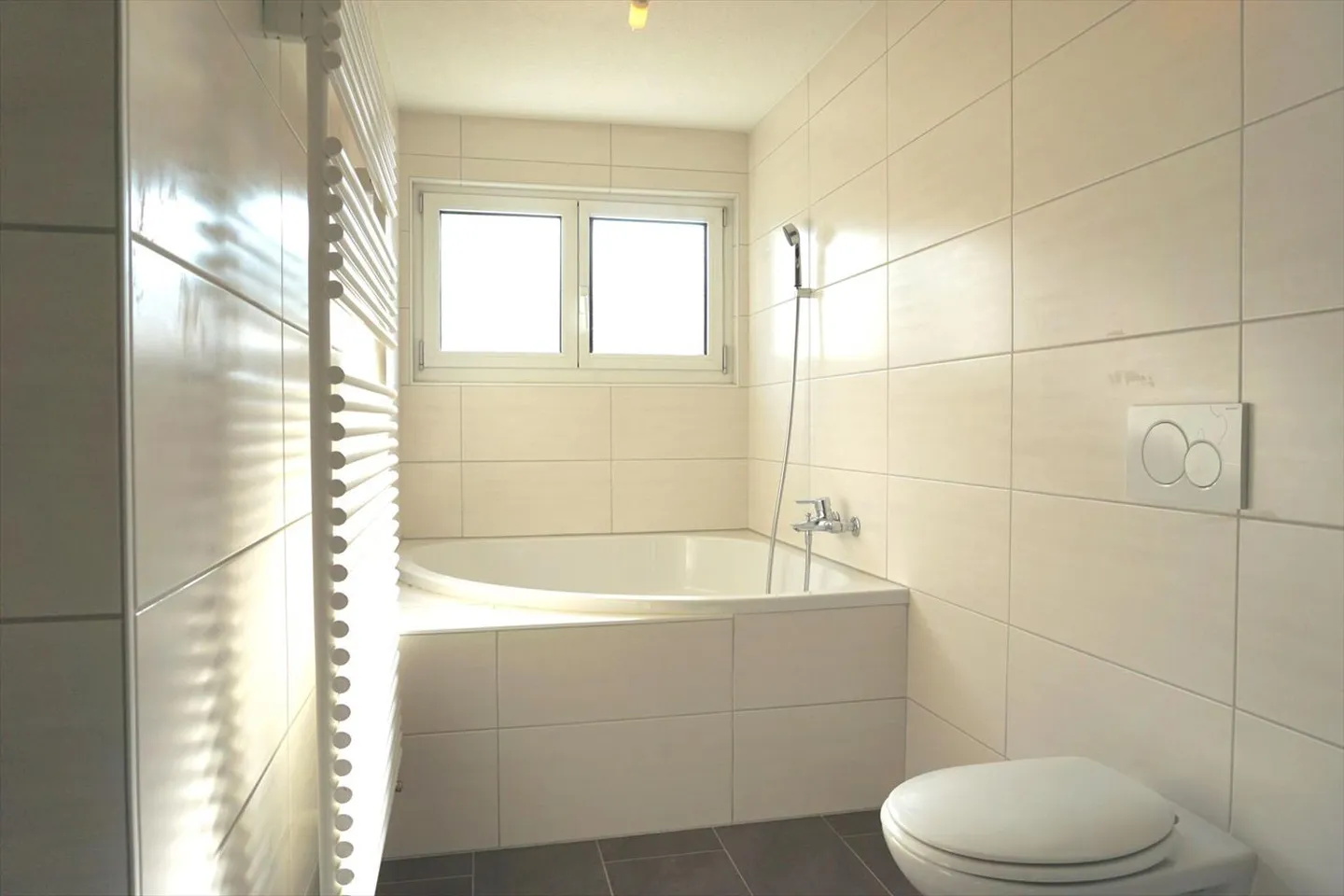 Zu vermieten 4,5-Zimmer-Wohnung - Nettowohnfläche von 130 m2 - Quartier - Foto 7 von 13