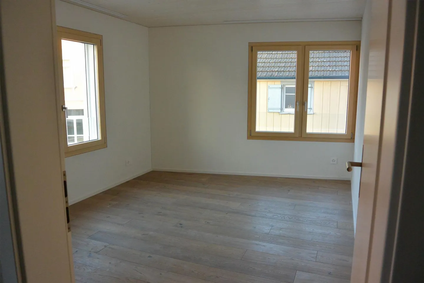 Appartamento 3,5 locali, vivere spazioso nel centro del villaggio - Foto 3 di 10