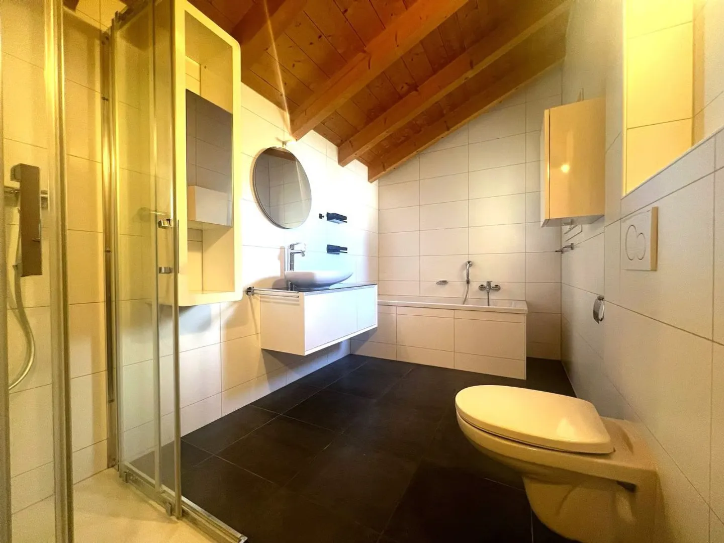 Très belle maison mitoyenne de 5.5 pièces avec vue imprenable - Foto 9 di 13