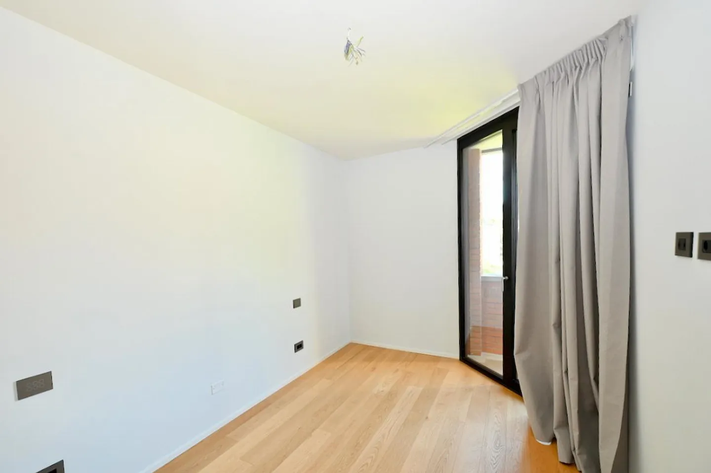 Appartement Duplex Design avec Terrasse Panoramique sur le Toit - Photo 19 sur 21