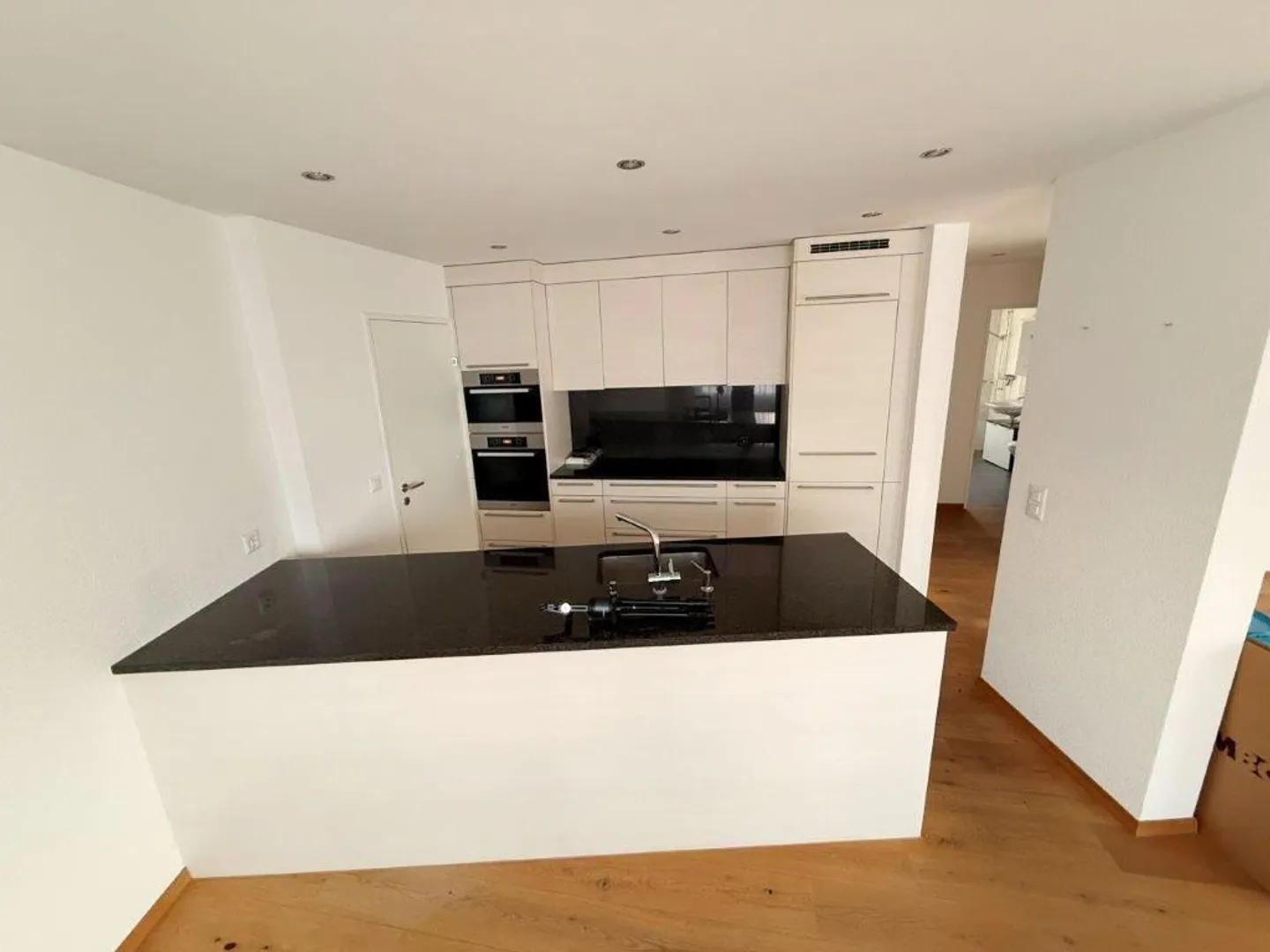 Modern 3½-room apartment in the center of Hinwil - Photo 2 of 10