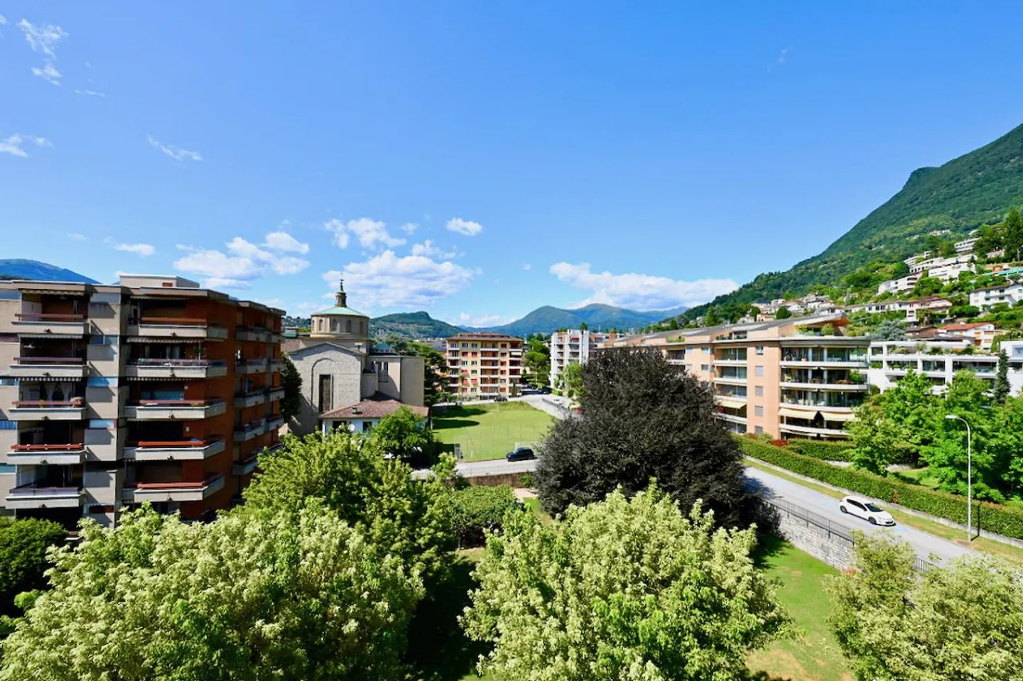Appartement Duplex Design avec Terrasse Panoramique sur le Toit - Photo 21 sur 21