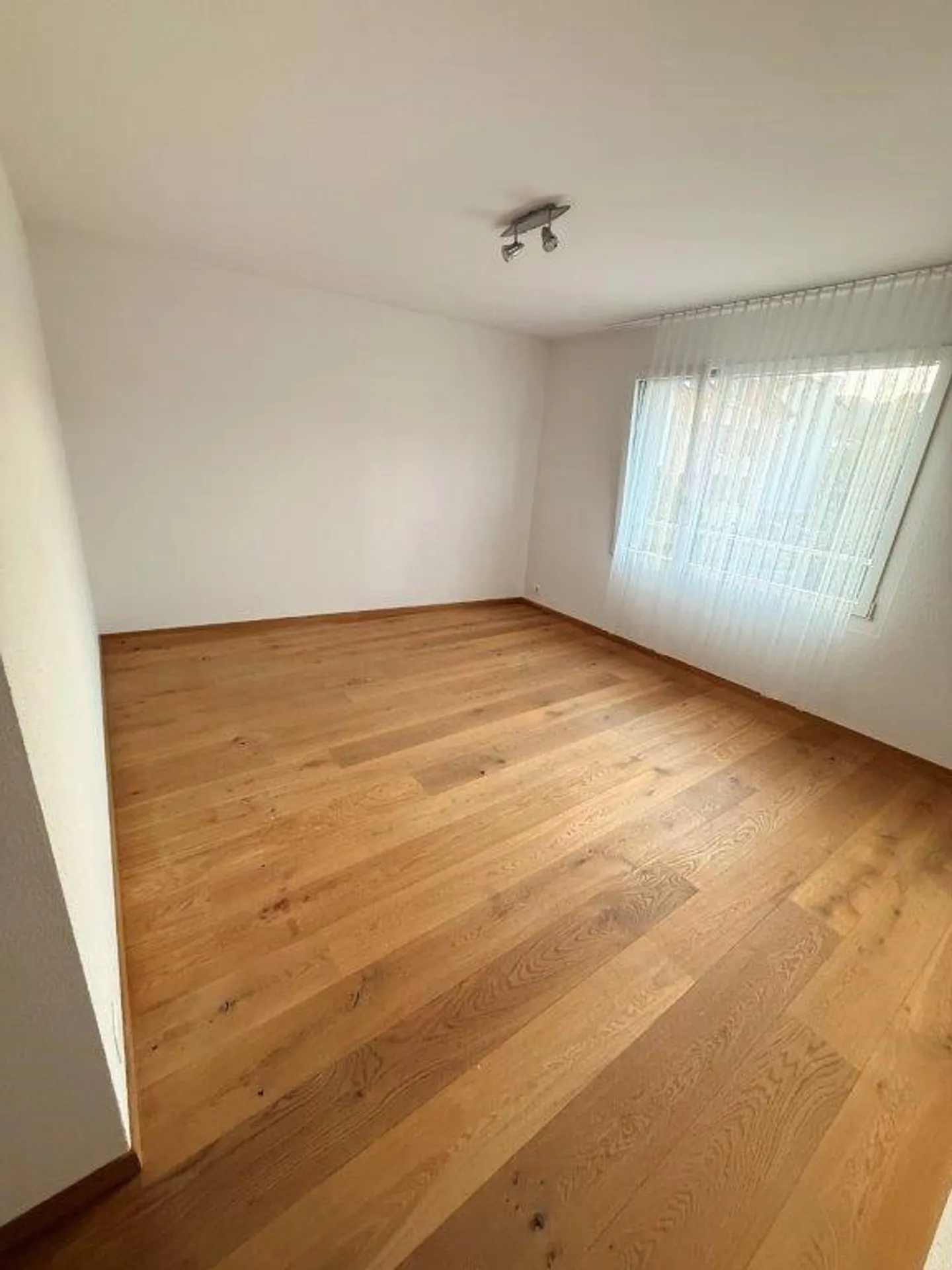 Modern 3½-room apartment in the center of Hinwil - Photo 3 of 10