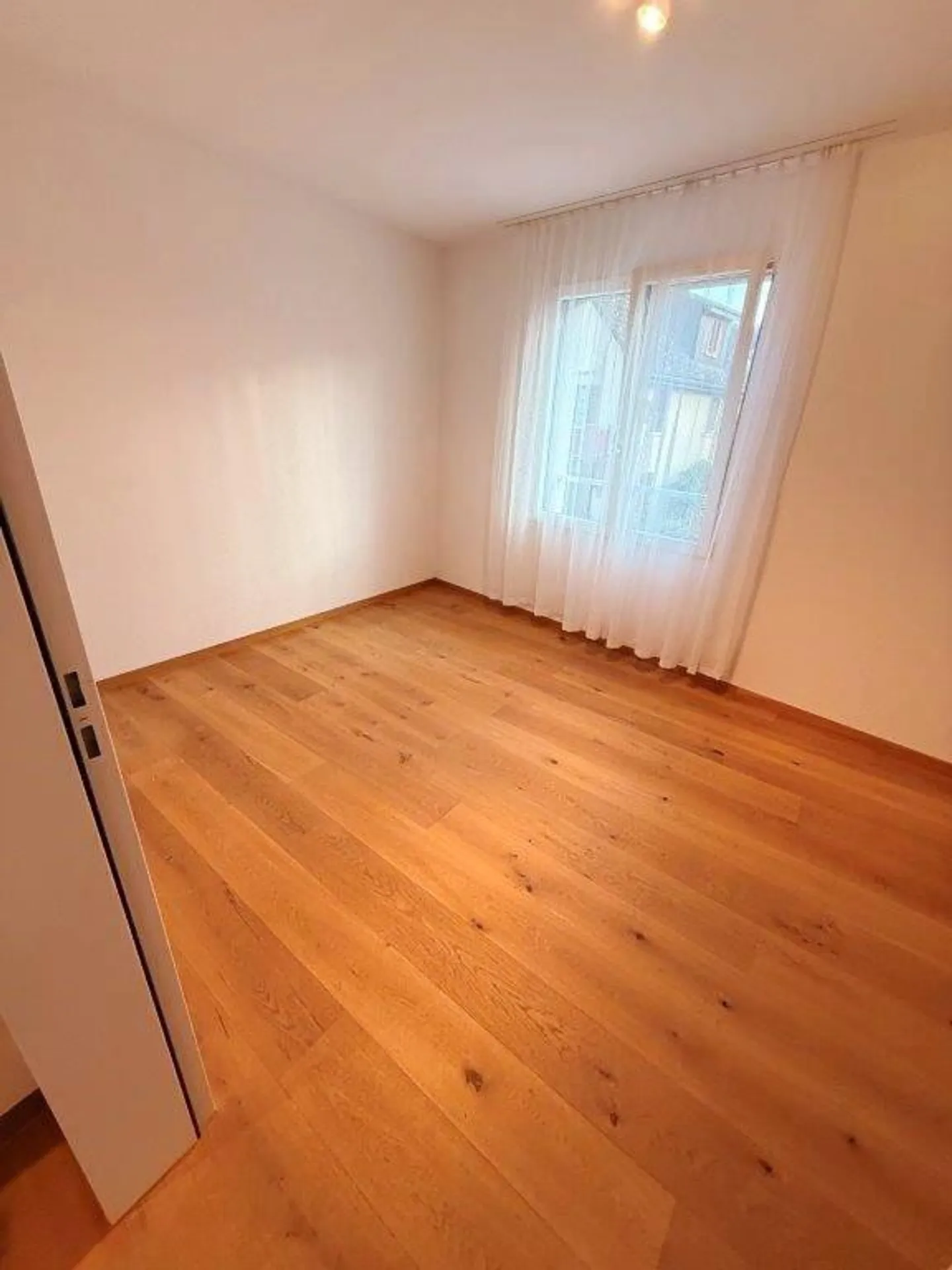 Modern 3½-room apartment in the center of Hinwil - Photo 4 of 10