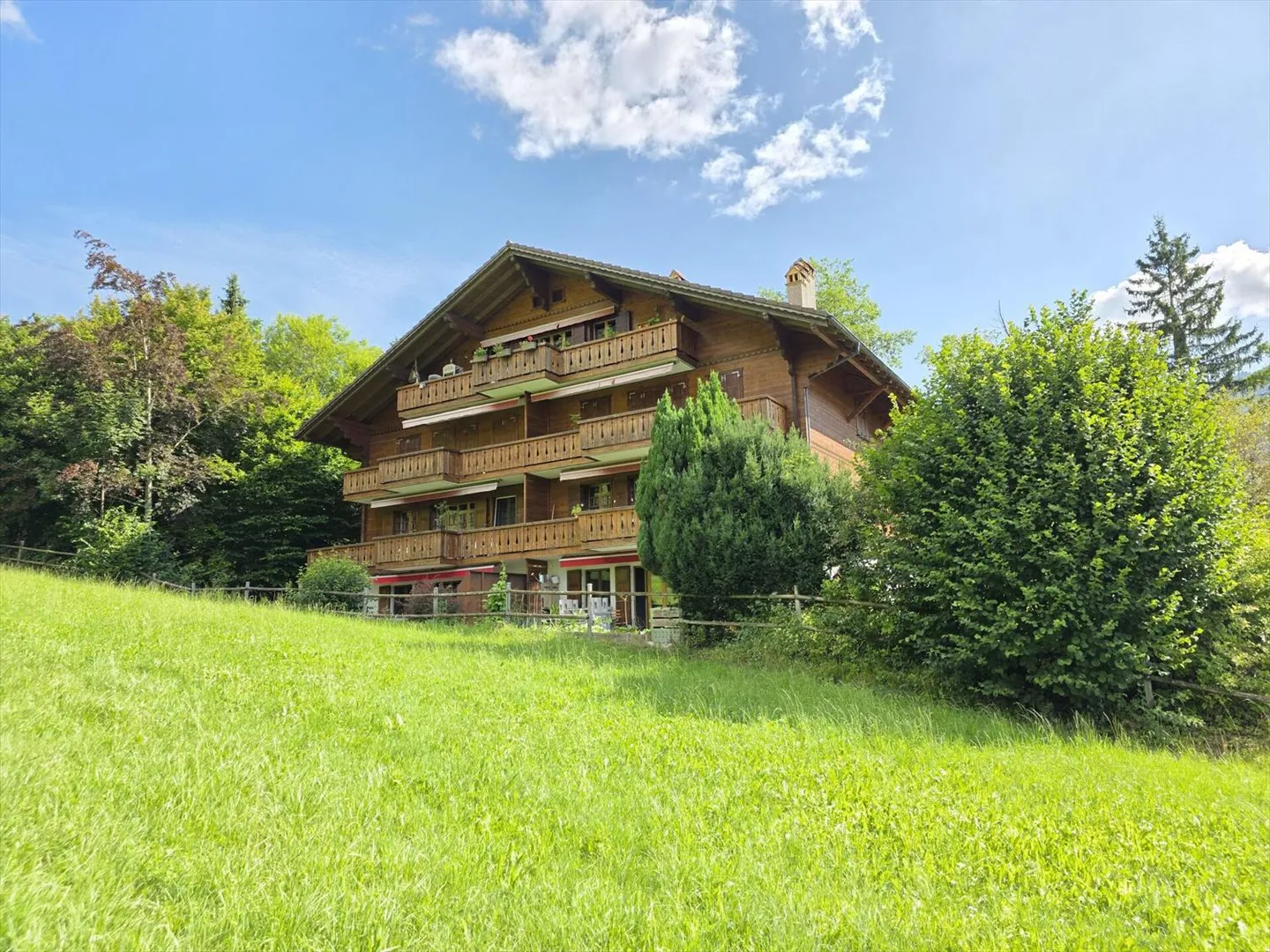 Appartamento con 3.5 stanze a Enney - Foto 1 di 6