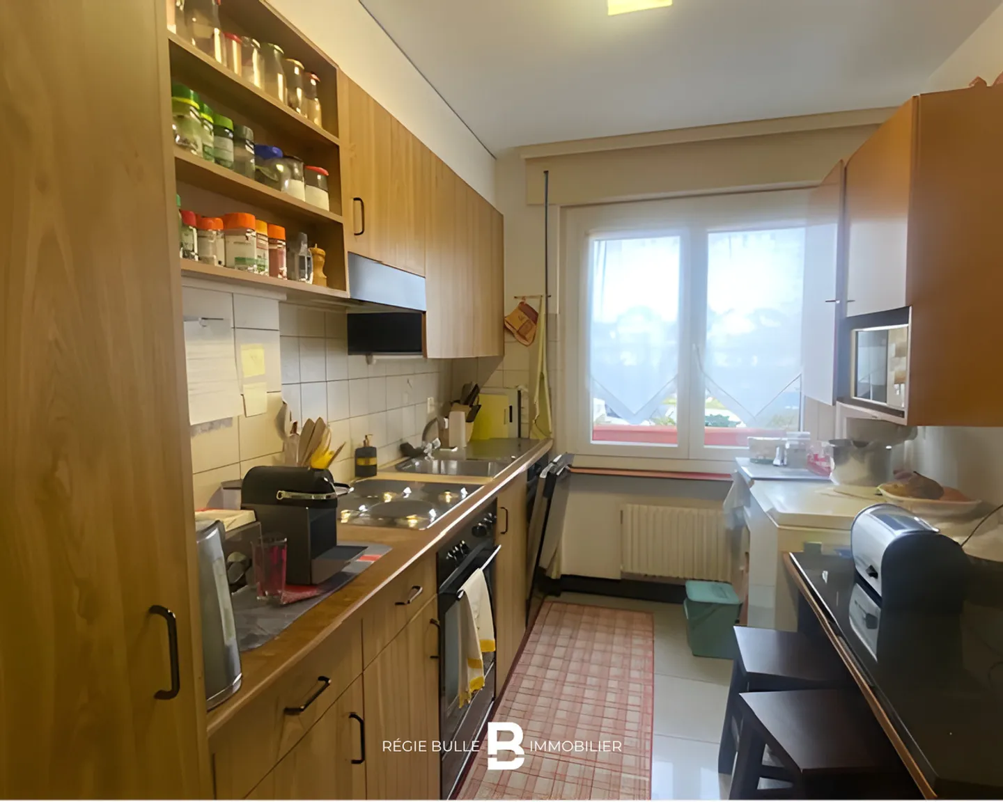 The Tour de Trême - Charming 3.5-room renovated apartment for rent - Photo 4 of 5