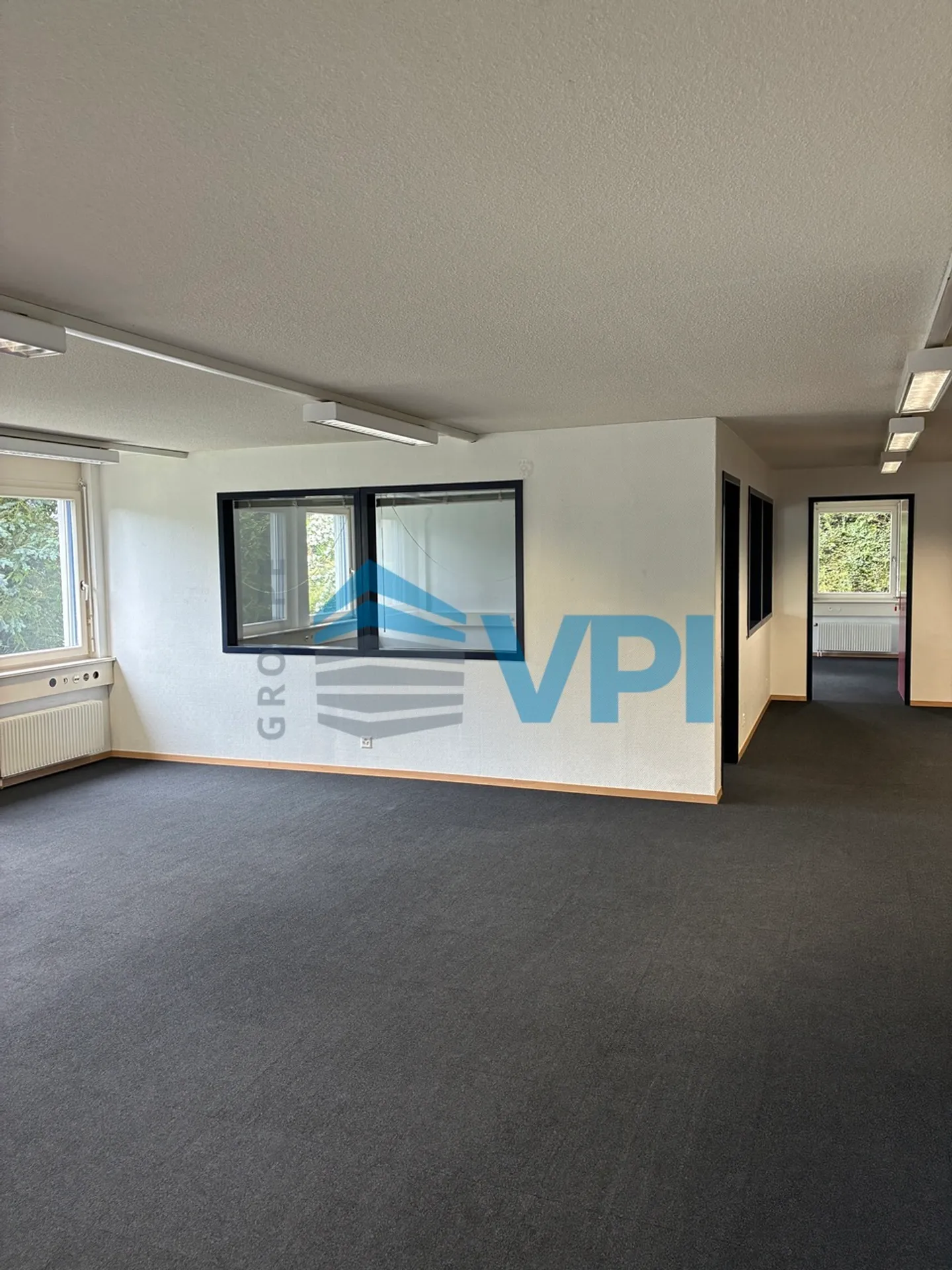 Mont-sur-Lausanne - Helles Büro von 169 m² im Erdgeschoss - Foto 6 von 19
