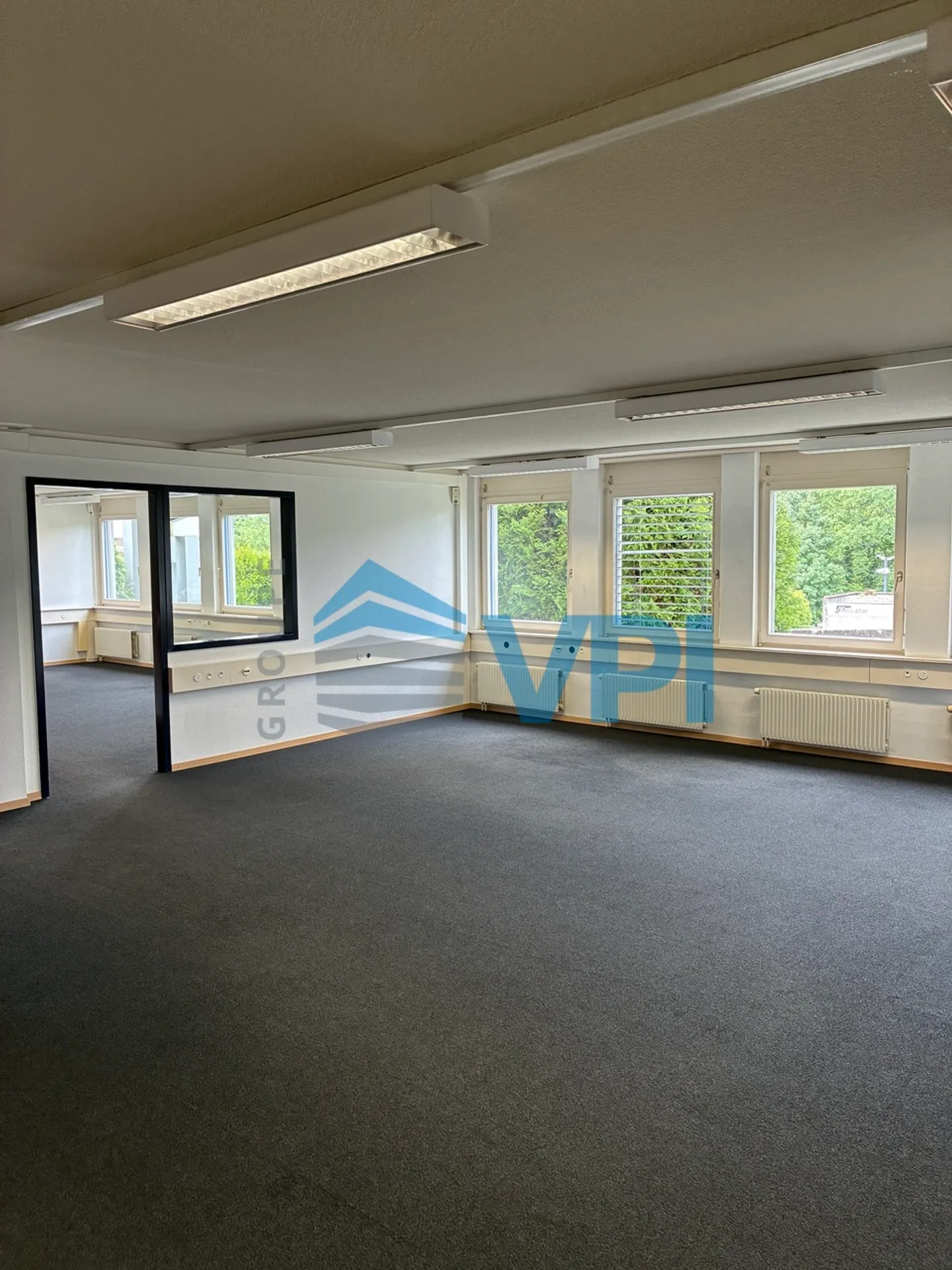 Mont-sur-Lausanne - Helles Büro von 169 m² im Erdgeschoss - Foto 7 von 19