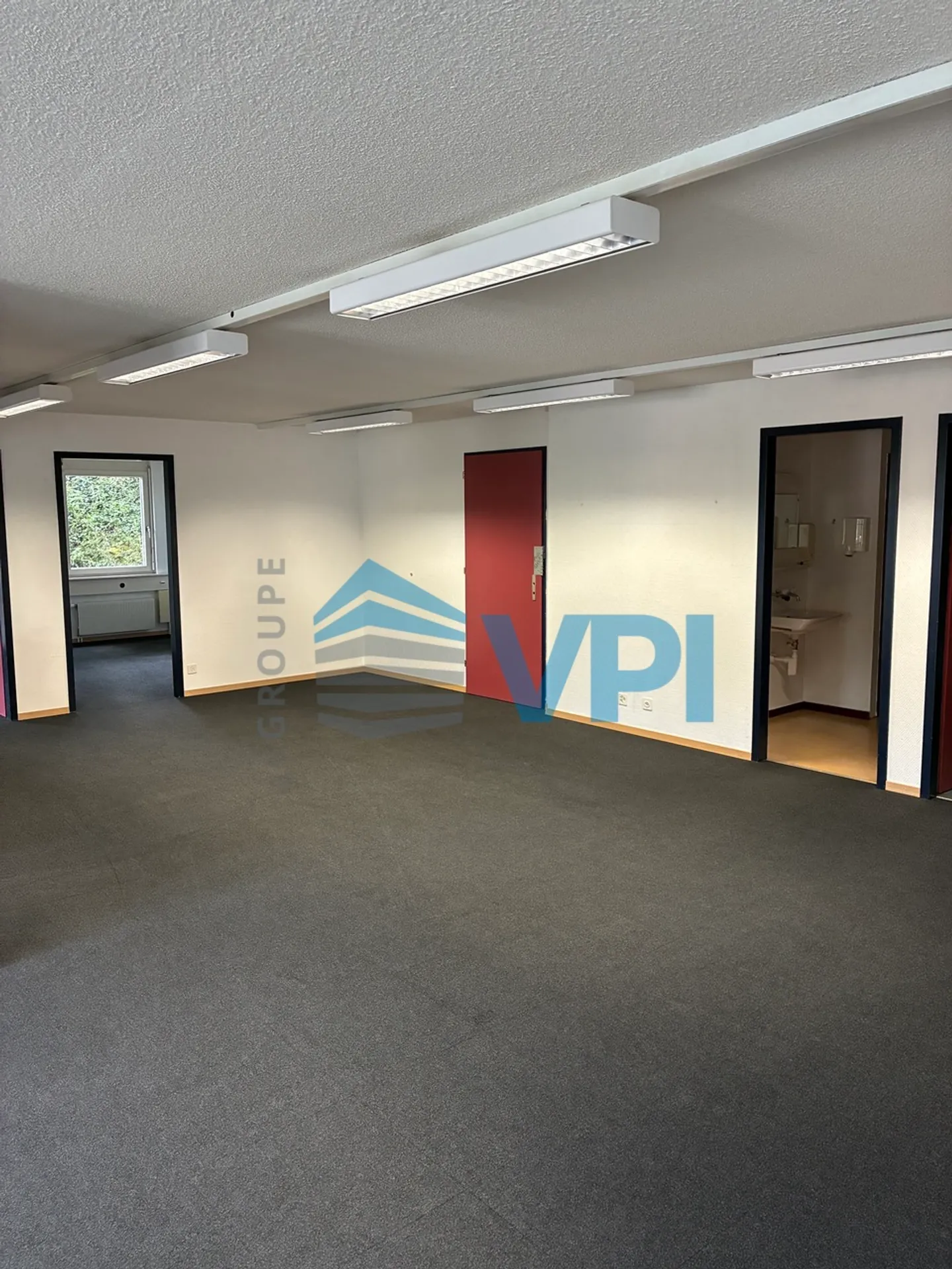 Mont-sur-Lausanne - Helles Büro von 169 m² im Erdgeschoss - Foto 8 von 19