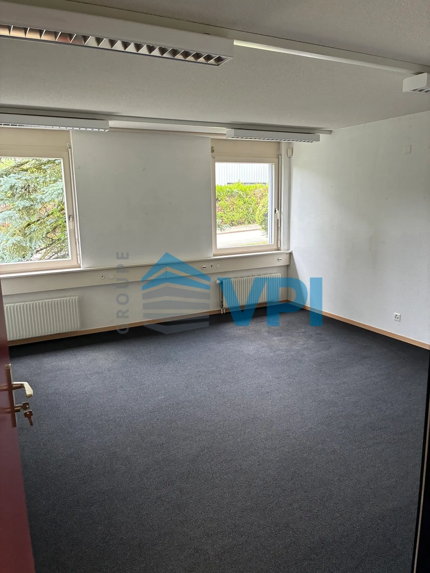 Mont-sur-Lausanne - Helles Büro von 169 m² im Erdgeschoss - Foto 11 von 19