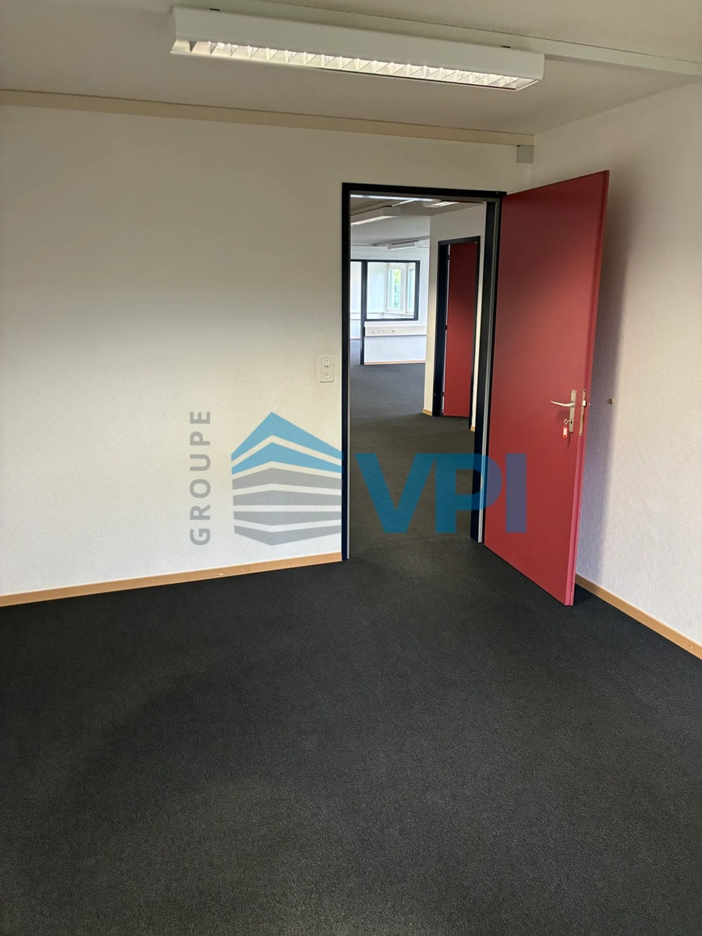 Mont-sur-Lausanne - Helles Büro von 169 m² im Erdgeschoss - Foto 16 von 19