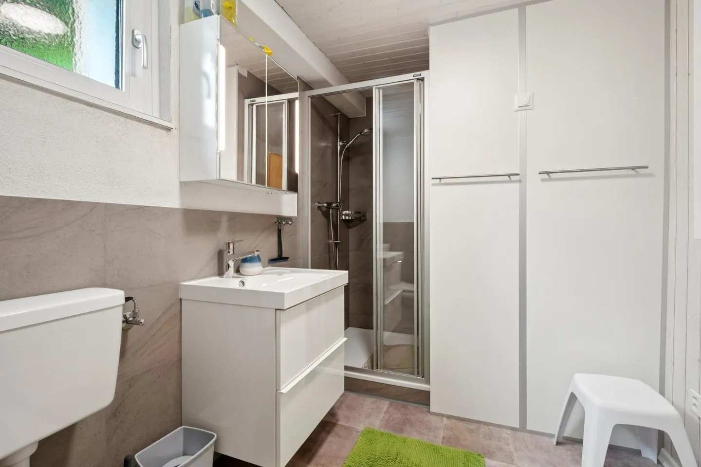 Spacious Living, Where Others Vacation - Photo 6 of 13