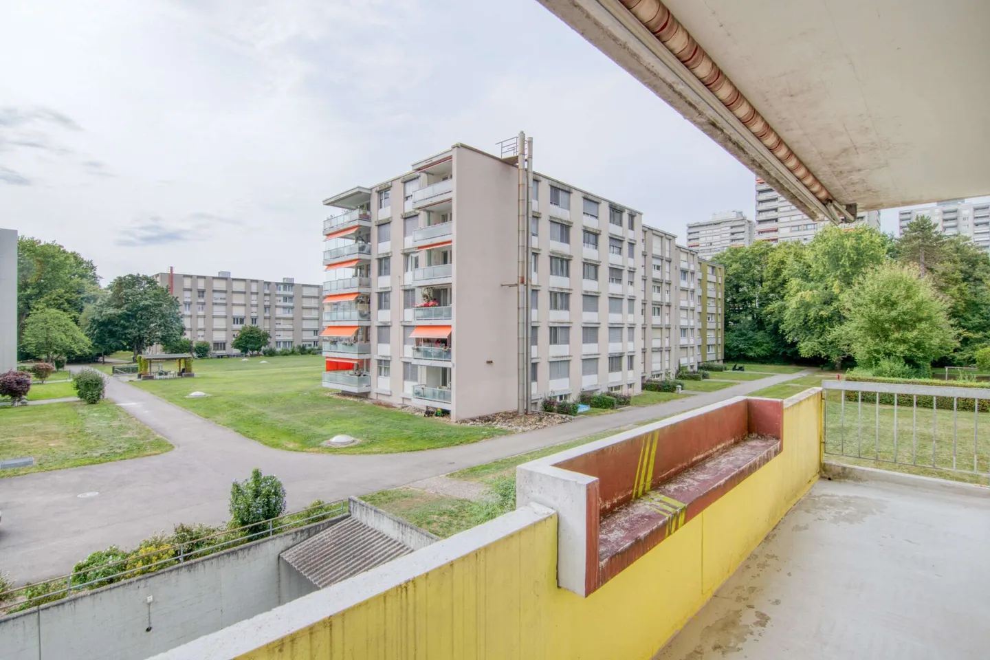 Rückzugsort am Wohlensee: 3.5-Zimmer-Wohnung mit 2 Balkonen & einem Einstellhallenplatz - Foto 14 von 22