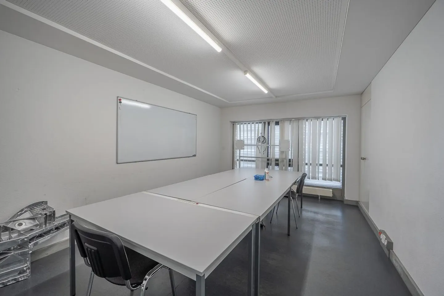 Espaces commerciaux représentatifs dans un emplacement attrayant à Saint-Gall - Photo 3 sur 13