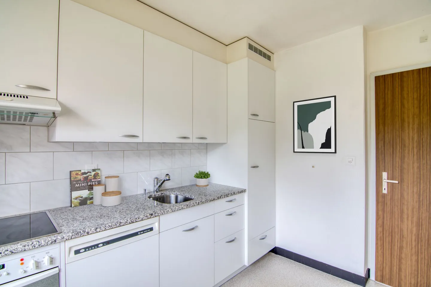 Rückzugsort am Wohlensee: 3.5-Zimmer-Wohnung mit 2 Balkonen & einem Einstellhallenplatz - Foto 8 von 22