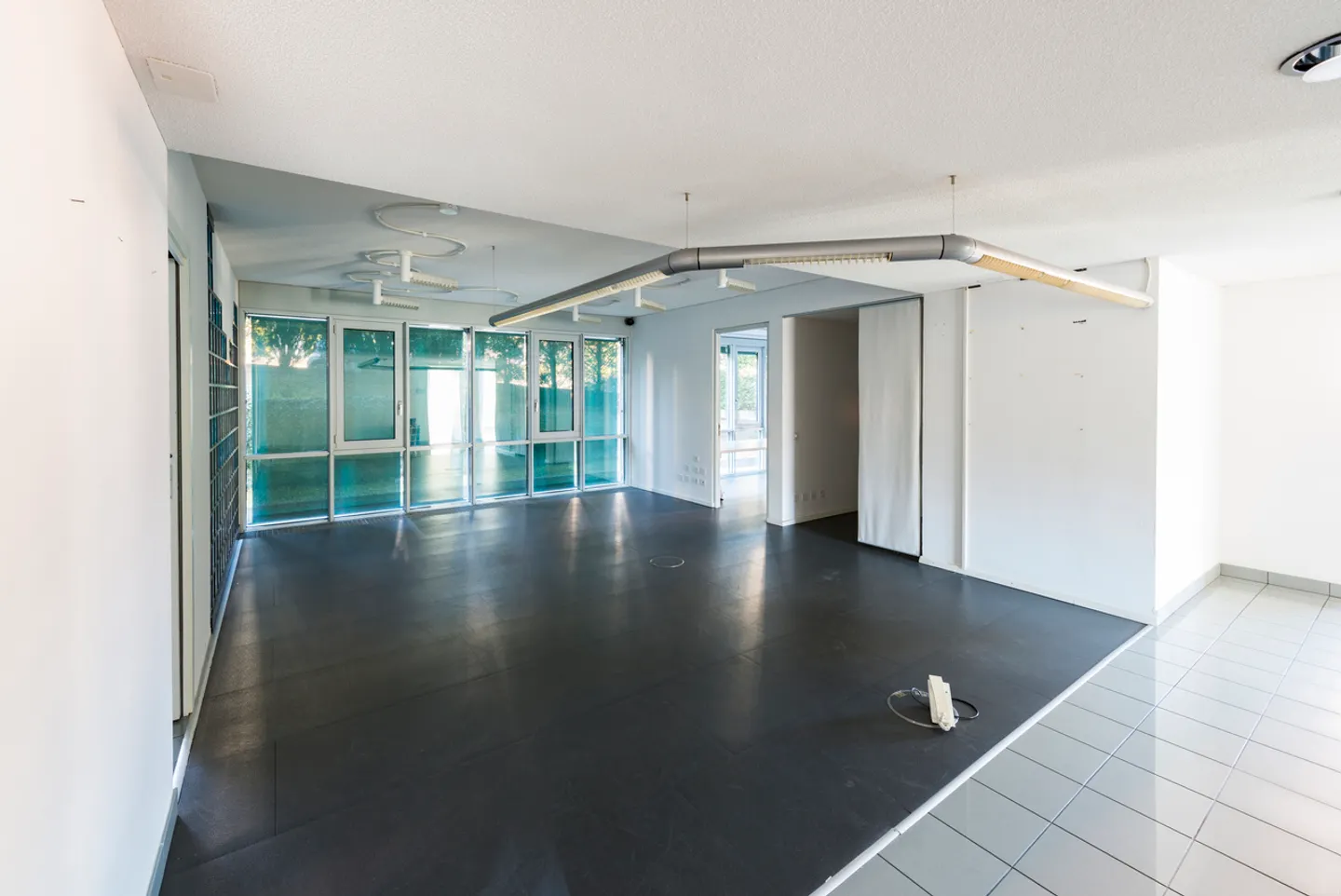 Geräumiges und helles Büro in strategischer Lage - Foto 7 von 8