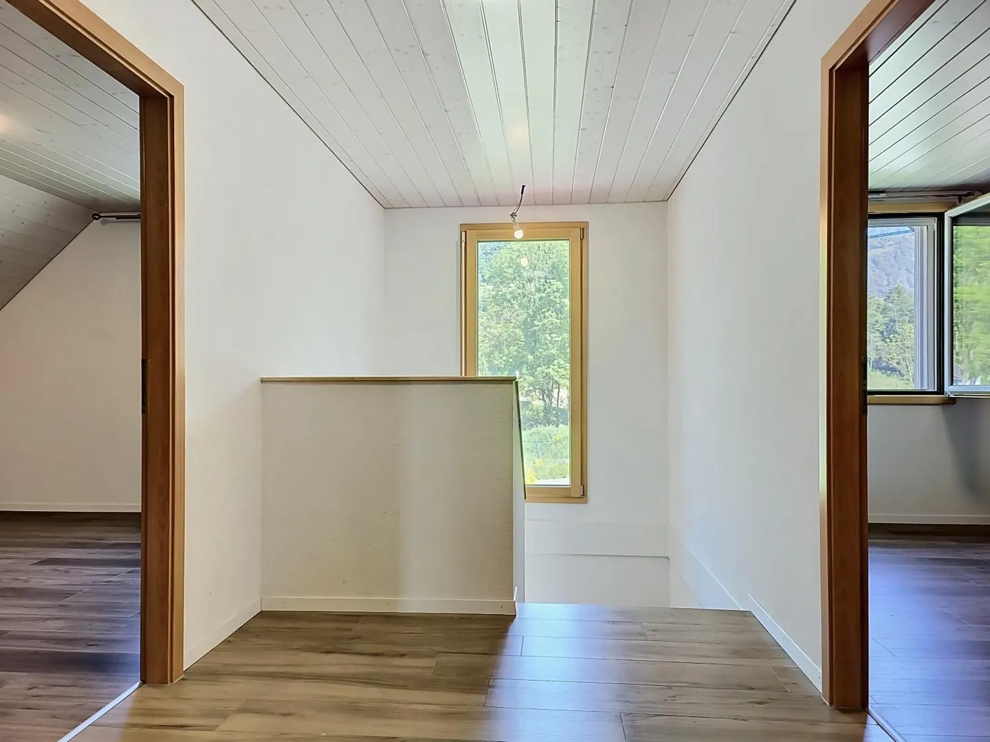 5-room house - Photo 7 of 11