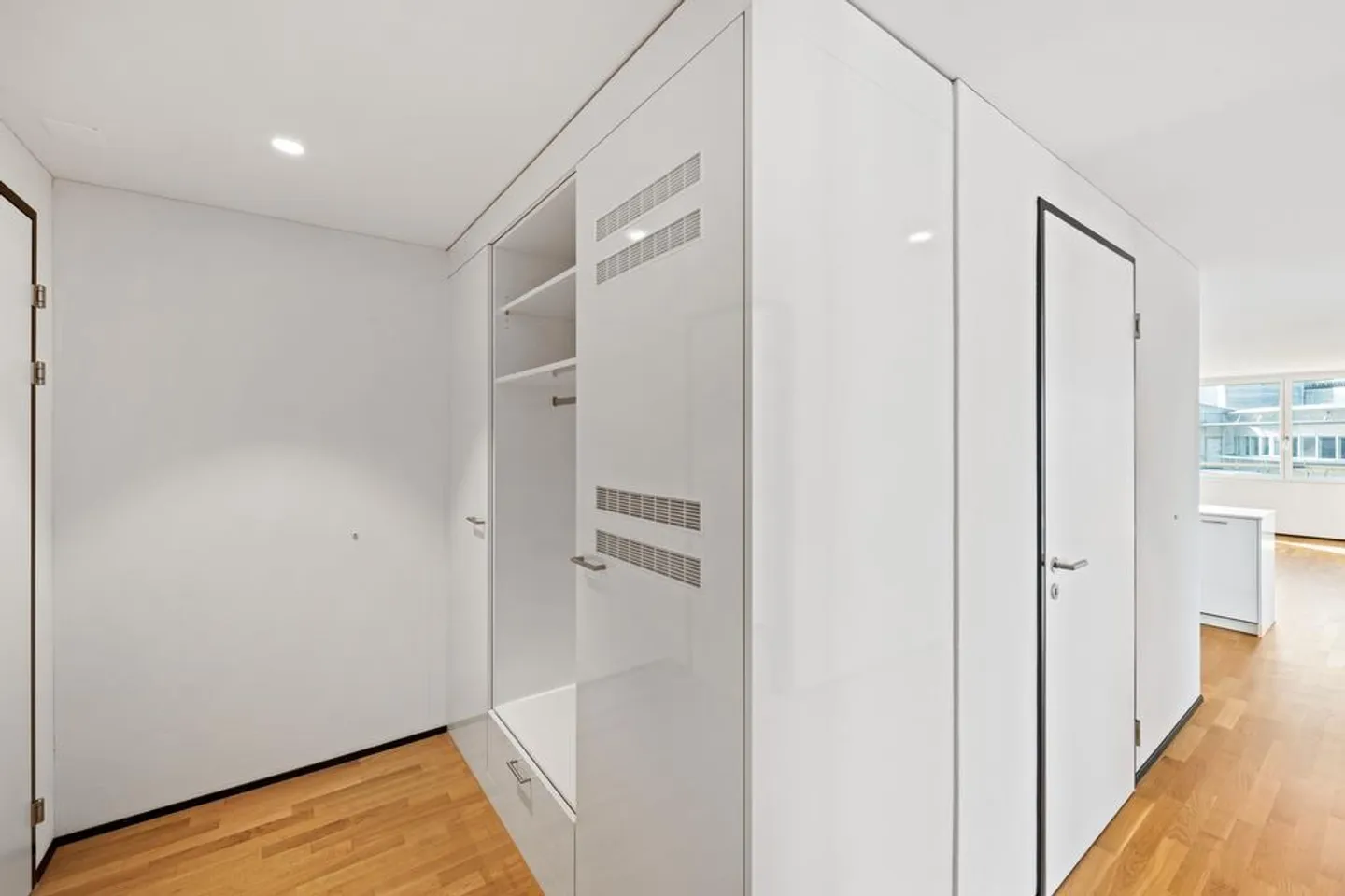 Appartement Attique 3.5 pièces - Votre nouvel appartement à Suhr - Photo 2 sur 7