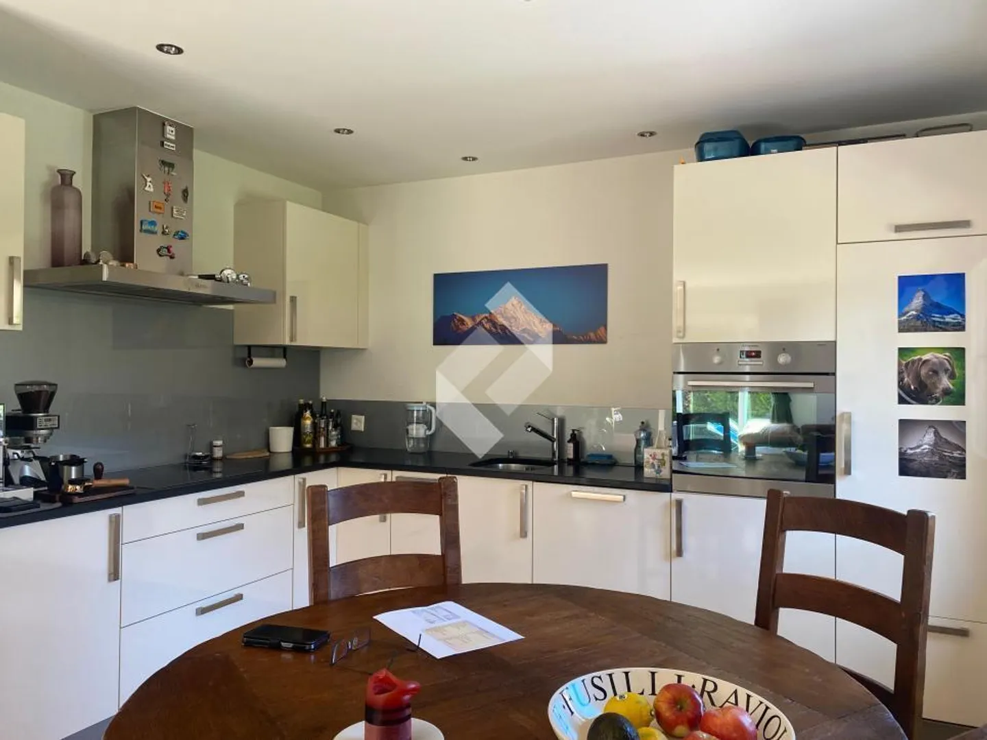 Coup de coeur : villa mitoyenne de 4.5 pièces avec terrasse plein Sud ! - Photo 3 sur 13