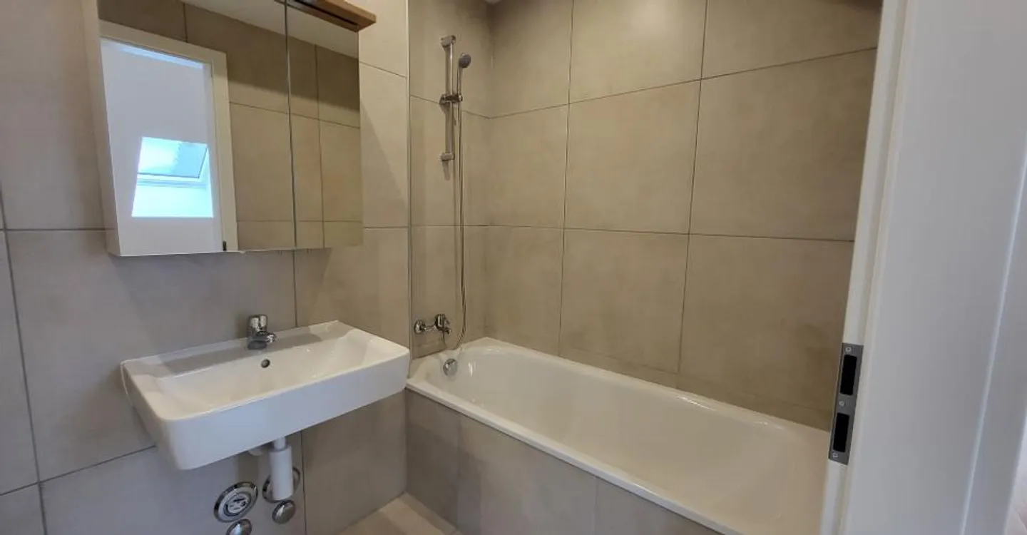 Appartement Charmant à Couvet - Photo 8 sur 11