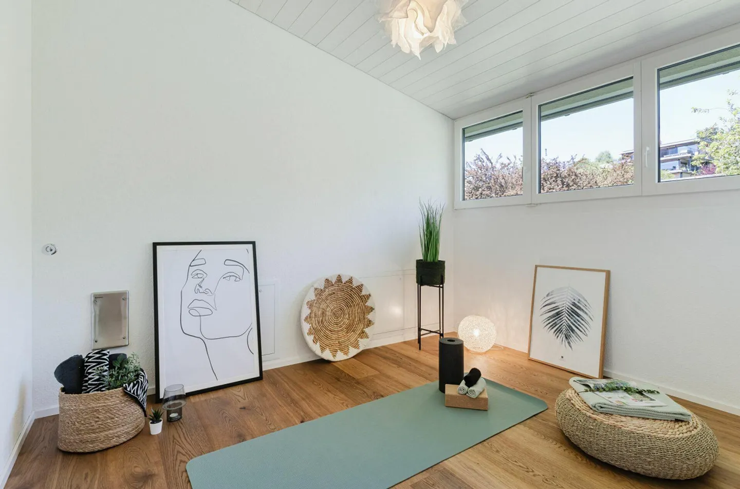 Penthouse apartment with Alpine panorama in Meggen - Photo 10 of 12