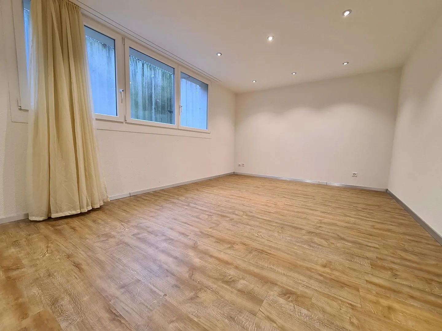 Appartamento con giardino | Ottimamente situato | Vicino a Baden - Foto 6 di 10