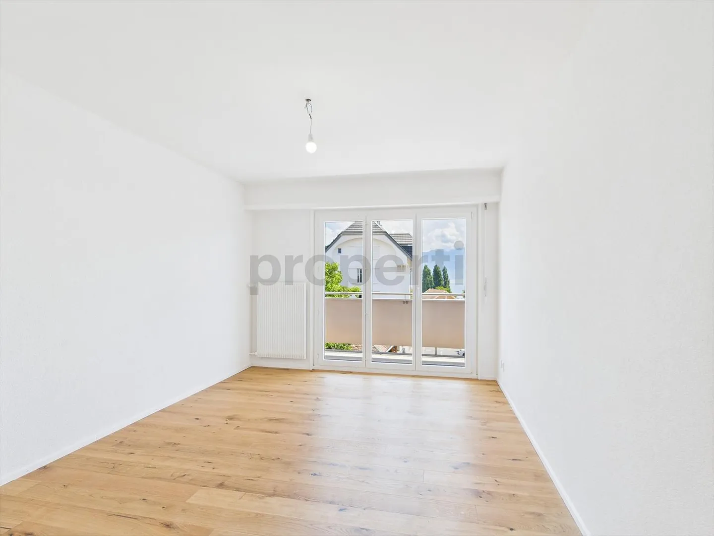 Großes 5.5-Zimmer-Wohnung mit Seeblick, komplett renoviert (2025), Zentrum St-Sulpice - Foto 5 von 12