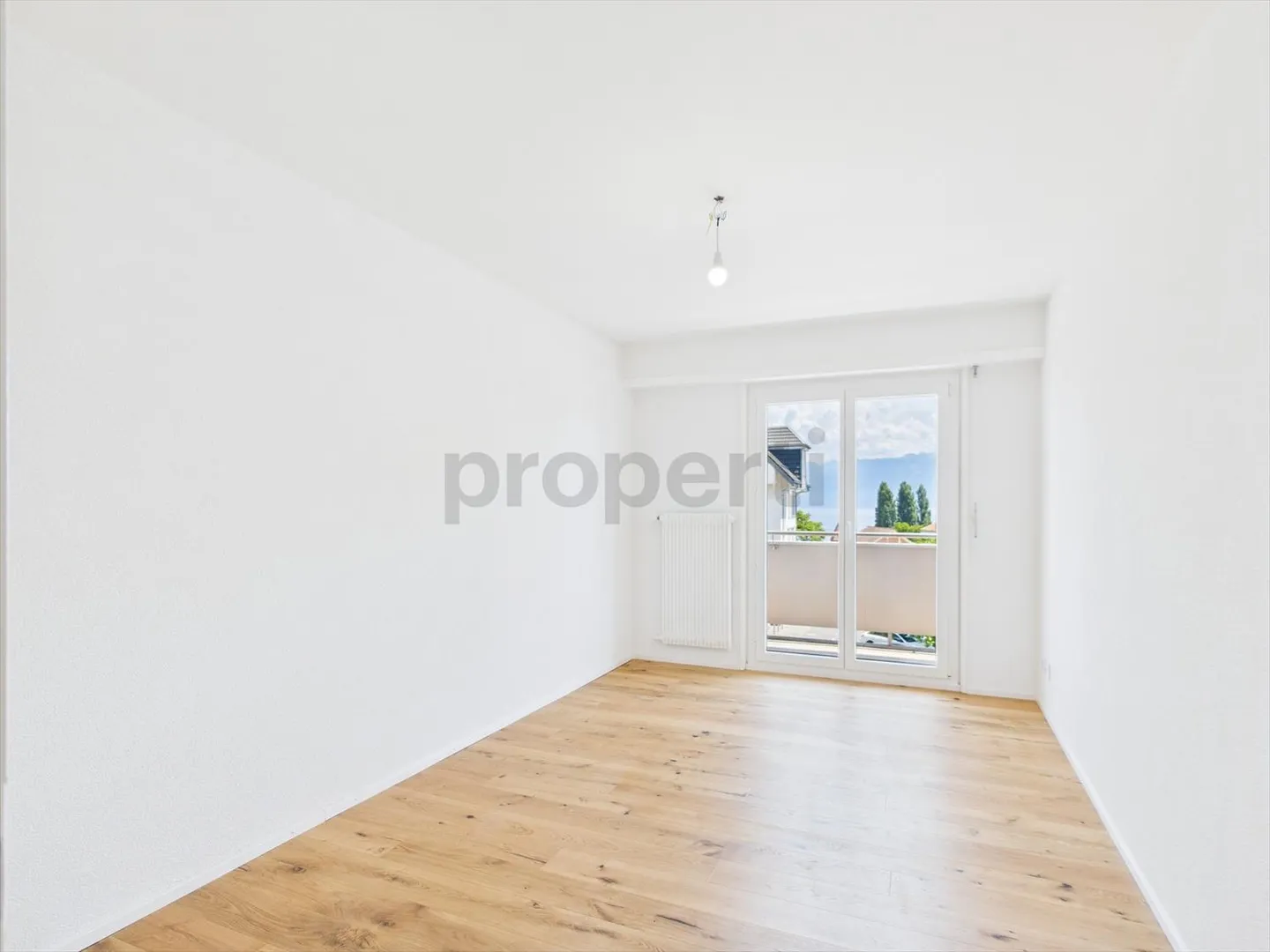 Großes 5.5-Zimmer-Wohnung mit Seeblick, komplett renoviert (2025), Zentrum St-Sulpice - Foto 6 von 12