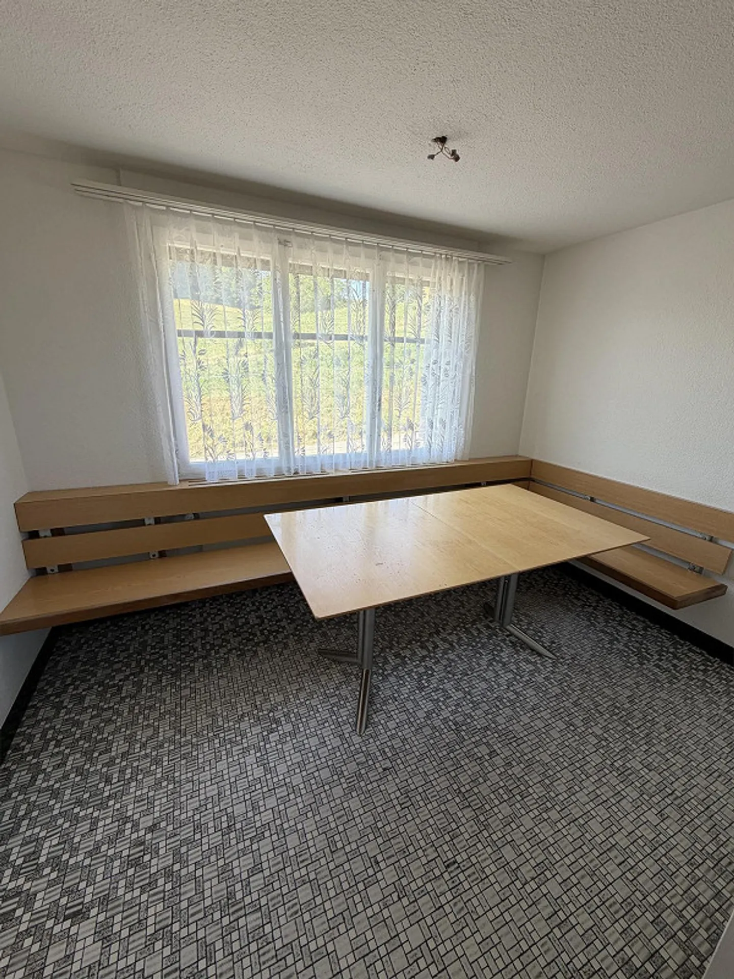 8.5 Room Single Family House for Rent on a Farm - Photo 3 of 22