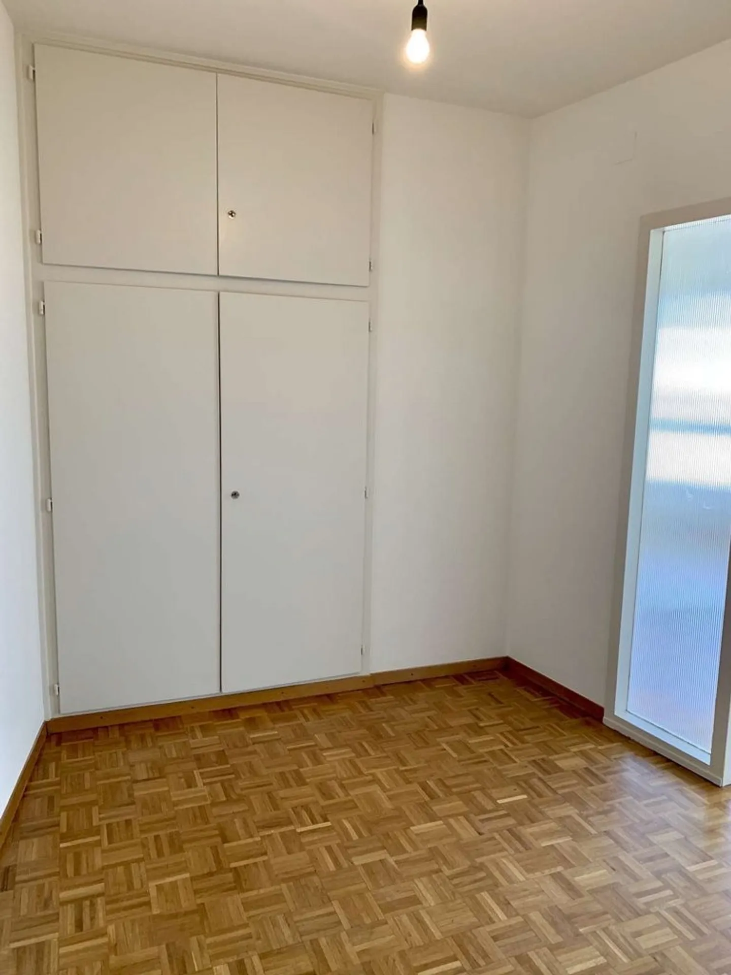 Charmilles - penthouse apartment with balcony and magnificent view - Photo 8 of 9