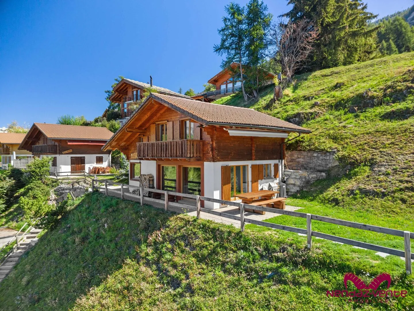 Magnificent 4.5-room chalet with stunning views - sale to foreigners - Photo 18 of 19