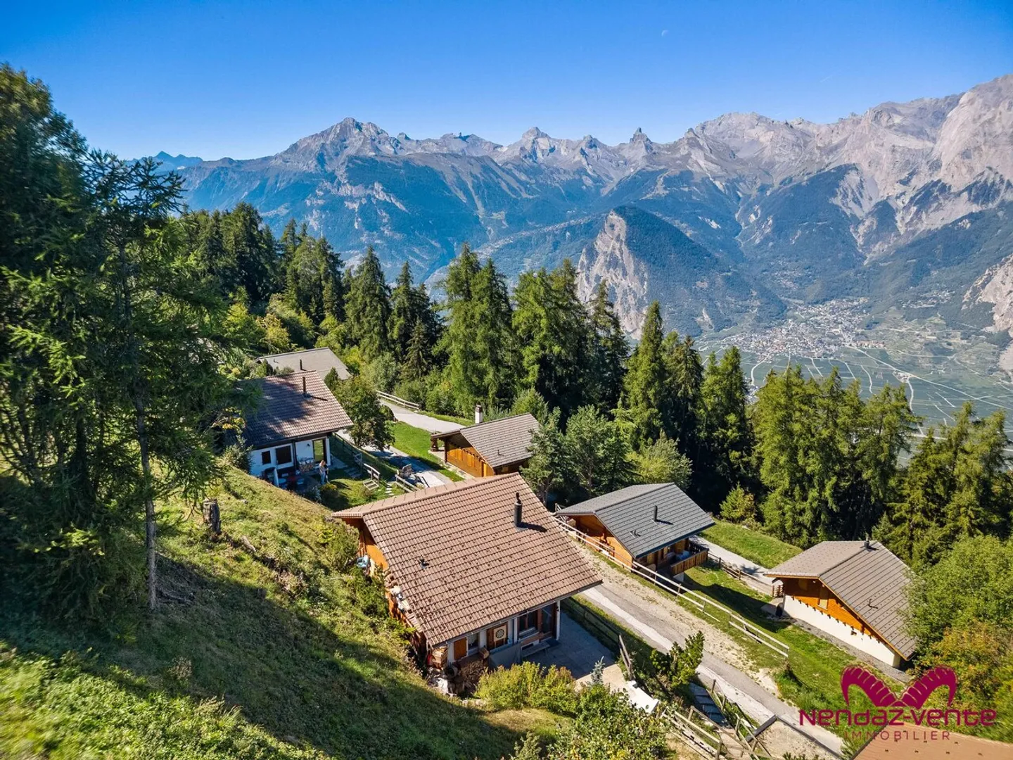 Magnificent 4.5-room chalet with stunning views - sale to foreigners - Photo 16 of 19